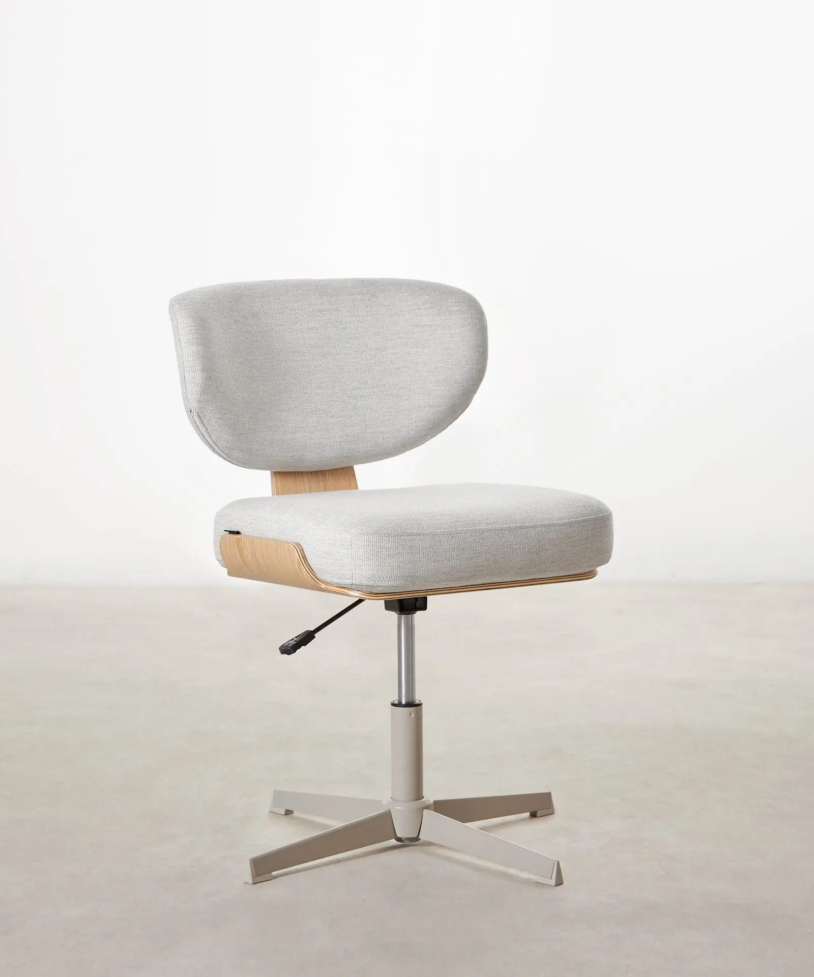 Silla de Escritorio de Tela y Madera Lexa - Image 9