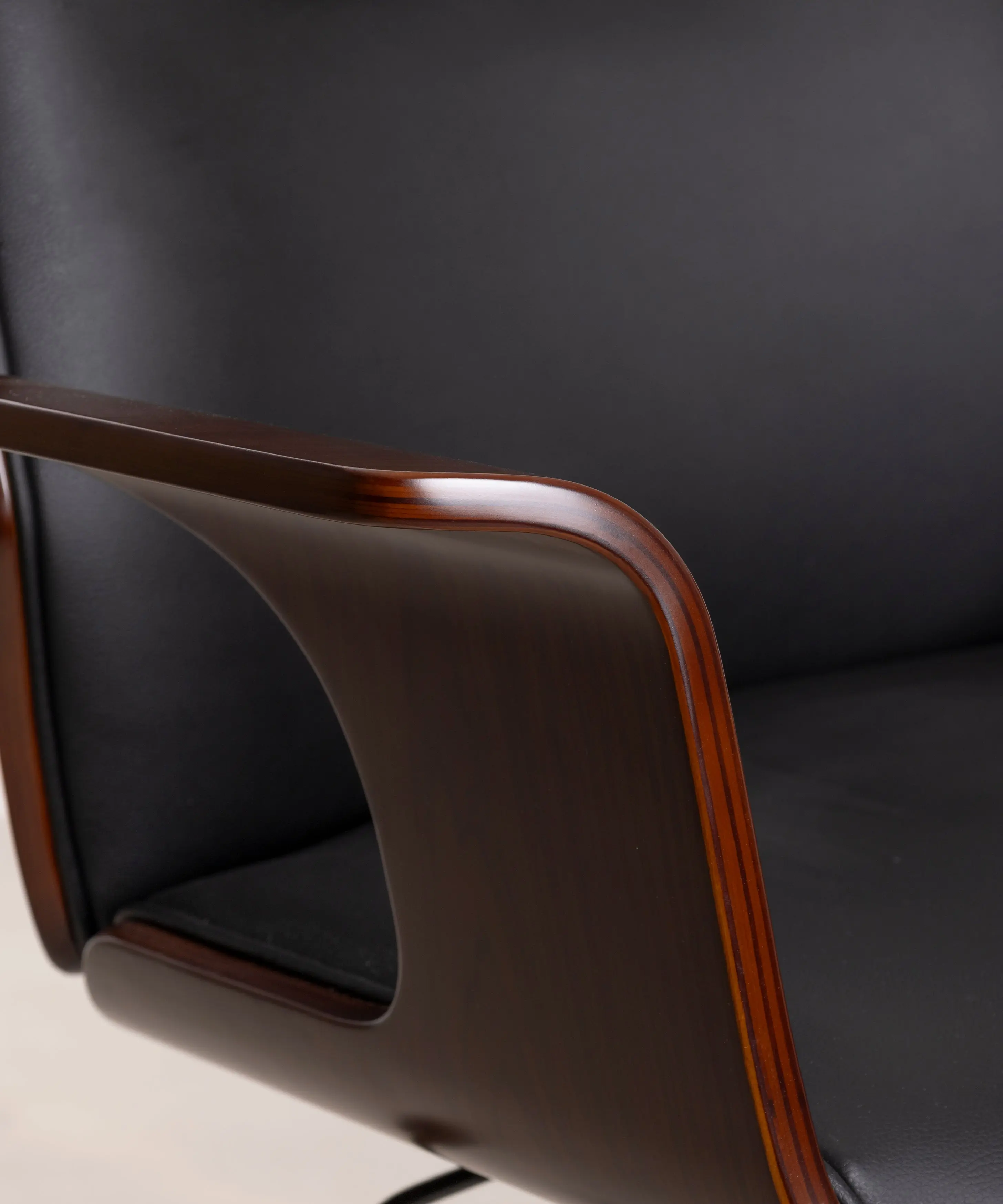 Silla de Escritorio de Polipiel y Madera Malibu - Image 14