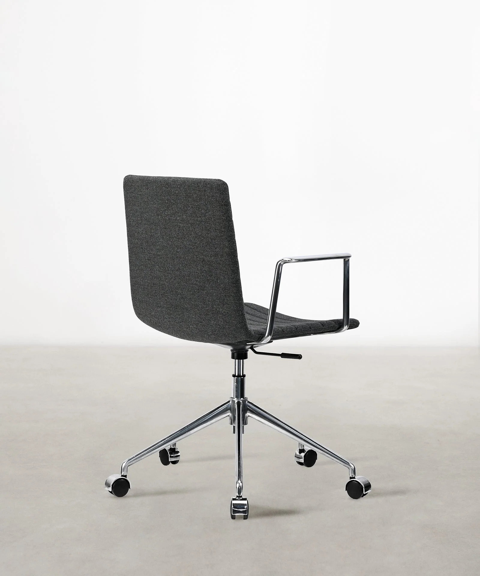 Silla de Escritorio Tapizada y Ajustable Jamie - Image 21