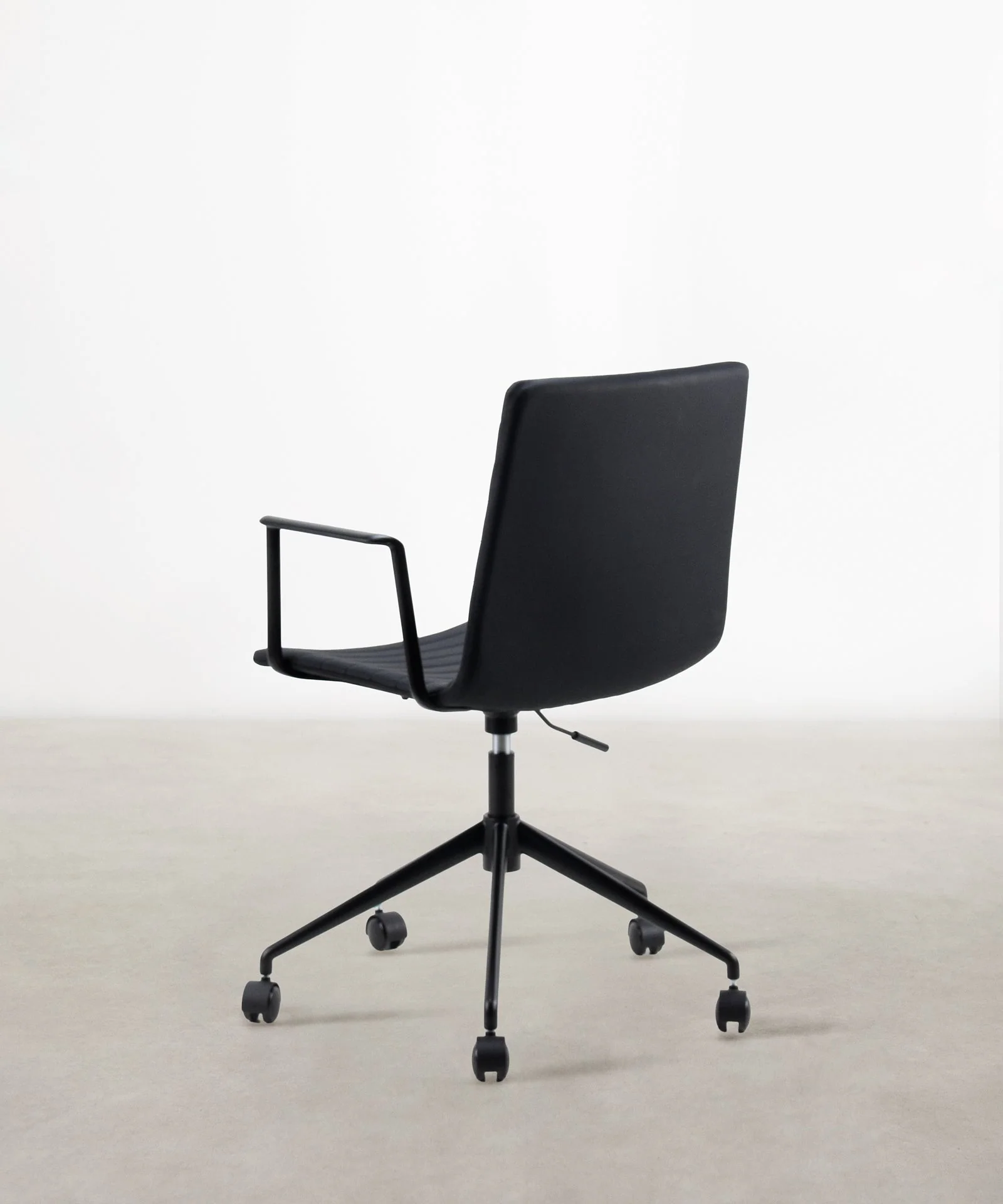 Silla de Escritorio Tapizada Jamie Low Back - Black Edition - Image 4