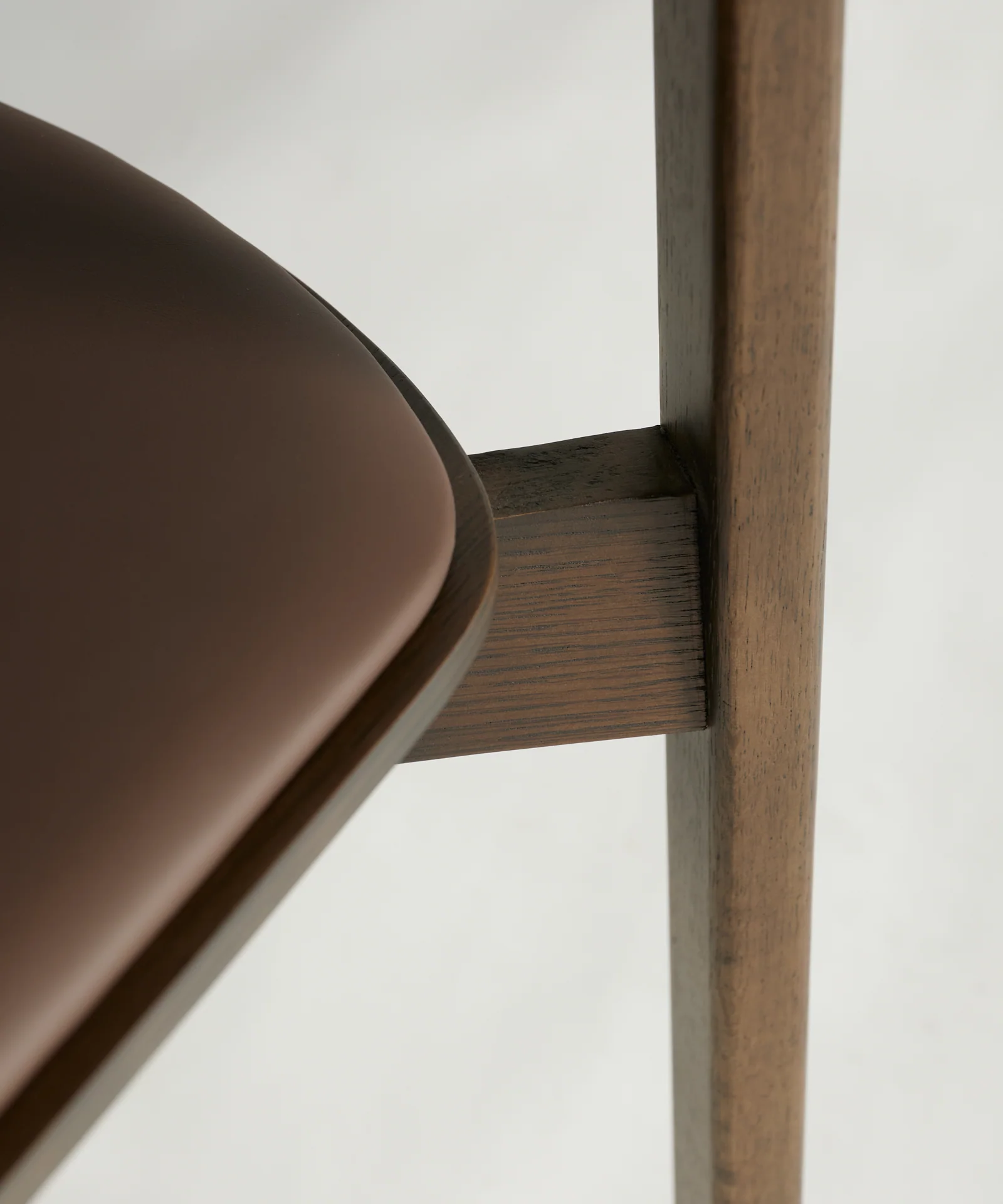 Silla de Comedor de Madera Maciza Petra - Image 12