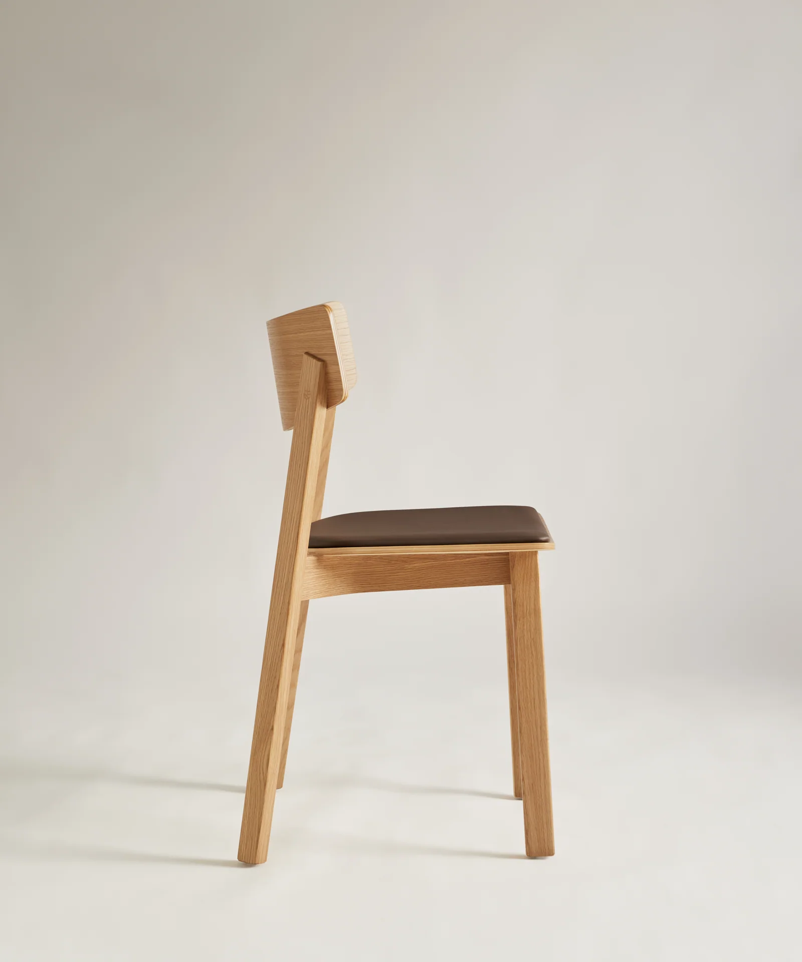 Silla de Comedor de Madera Maciza Petra - Image 7