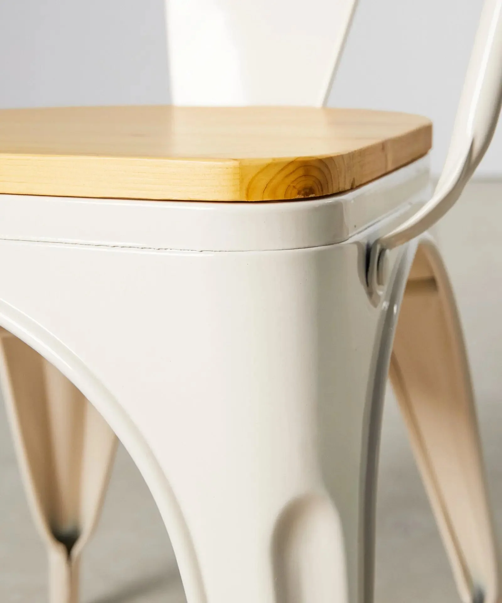 Silla de Comedor de Metal y Madera Tolik Wood - Image 15