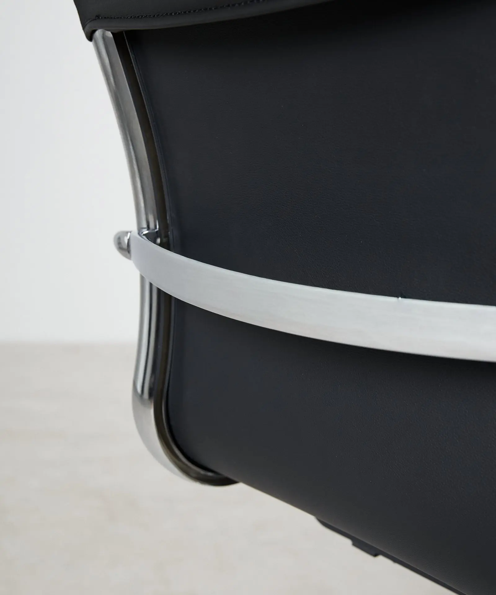 Silla de Oficina en Polipiel Dafne Low Back - Image 15