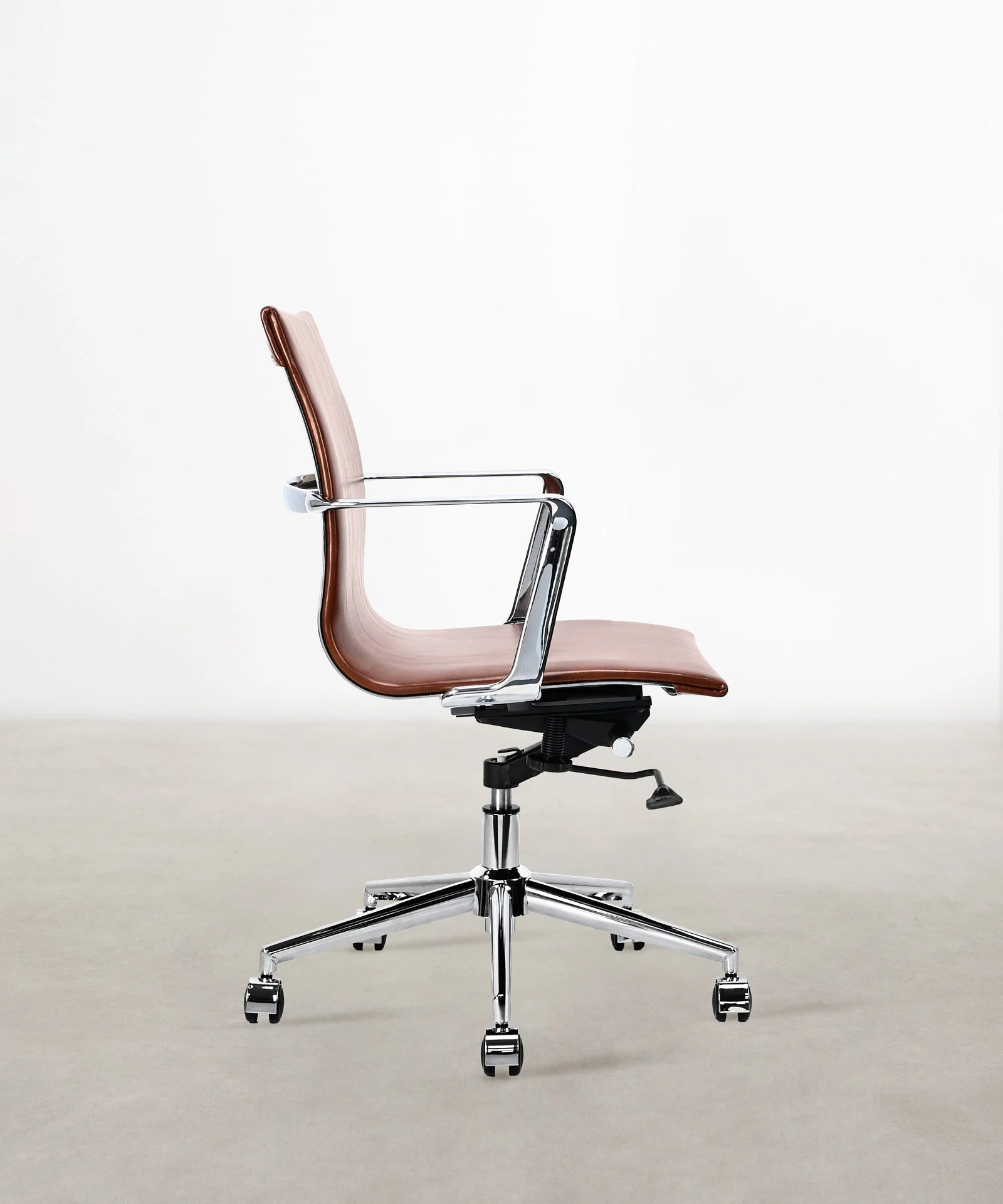 Silla de Oficina en Polipiel Dafne Low Back - Image 3