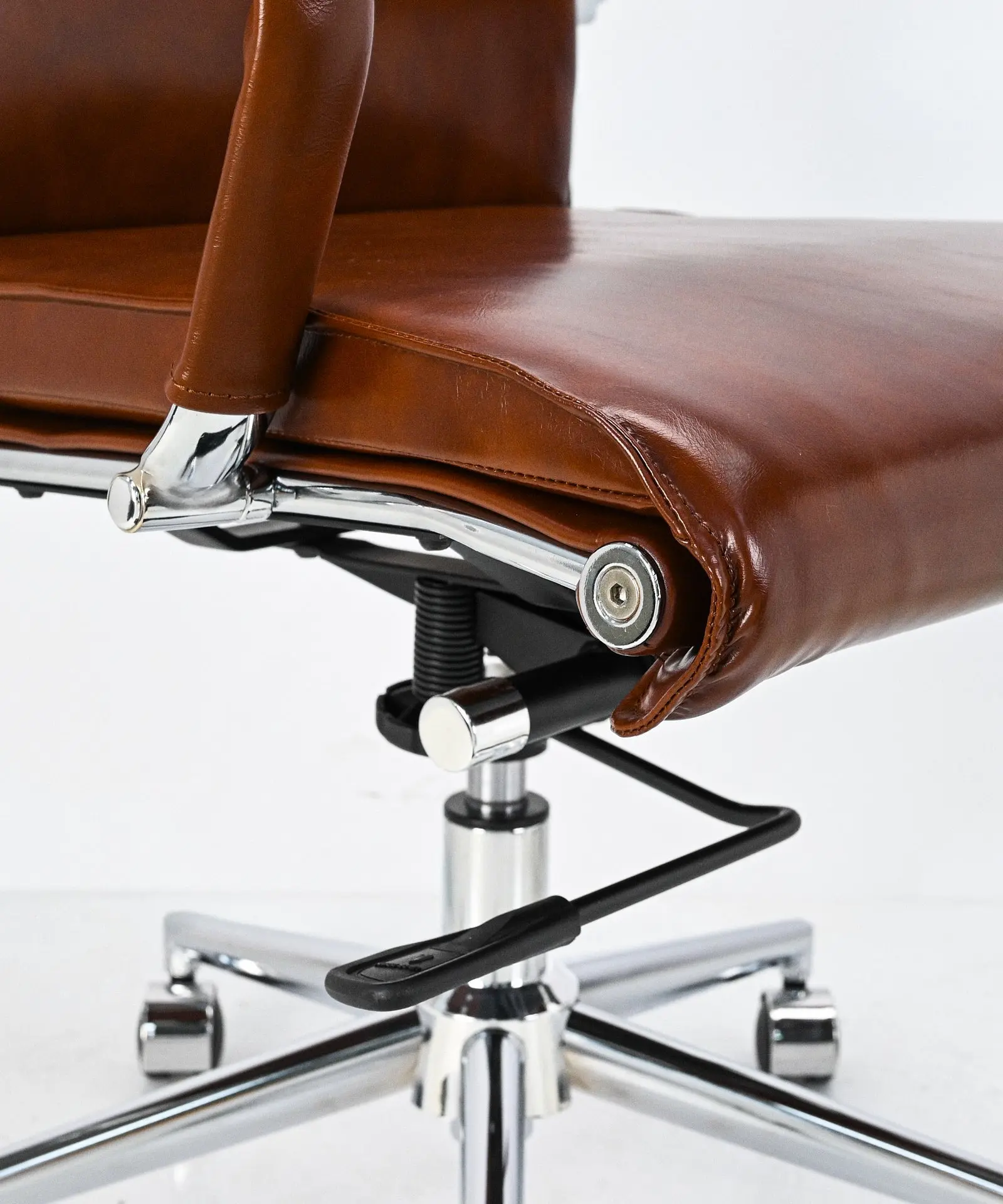 Silla de Oficina en Polipiel Kane Low Base - Image 2