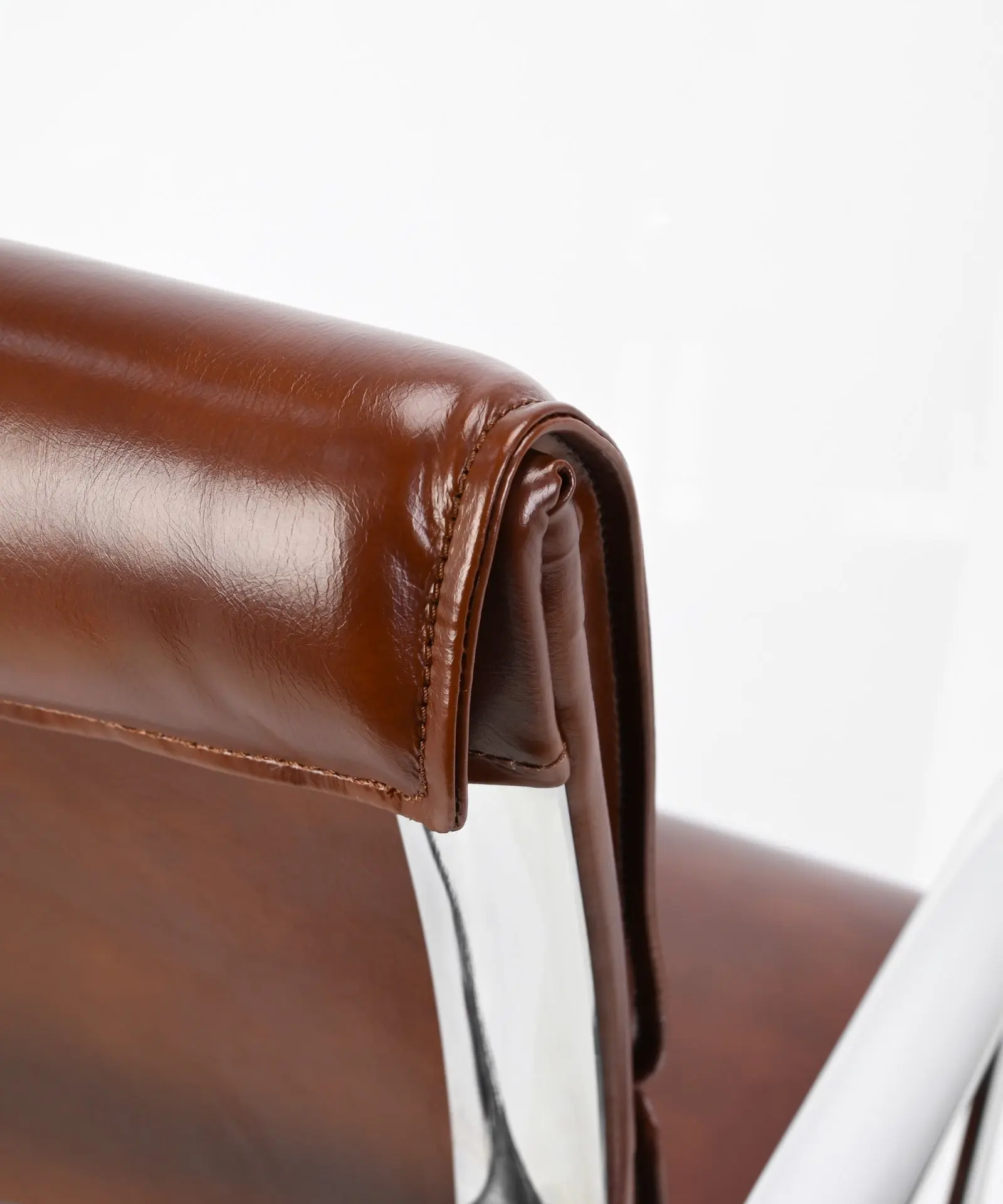 Silla de Oficina en Polipiel Low Base Enid - Image 23