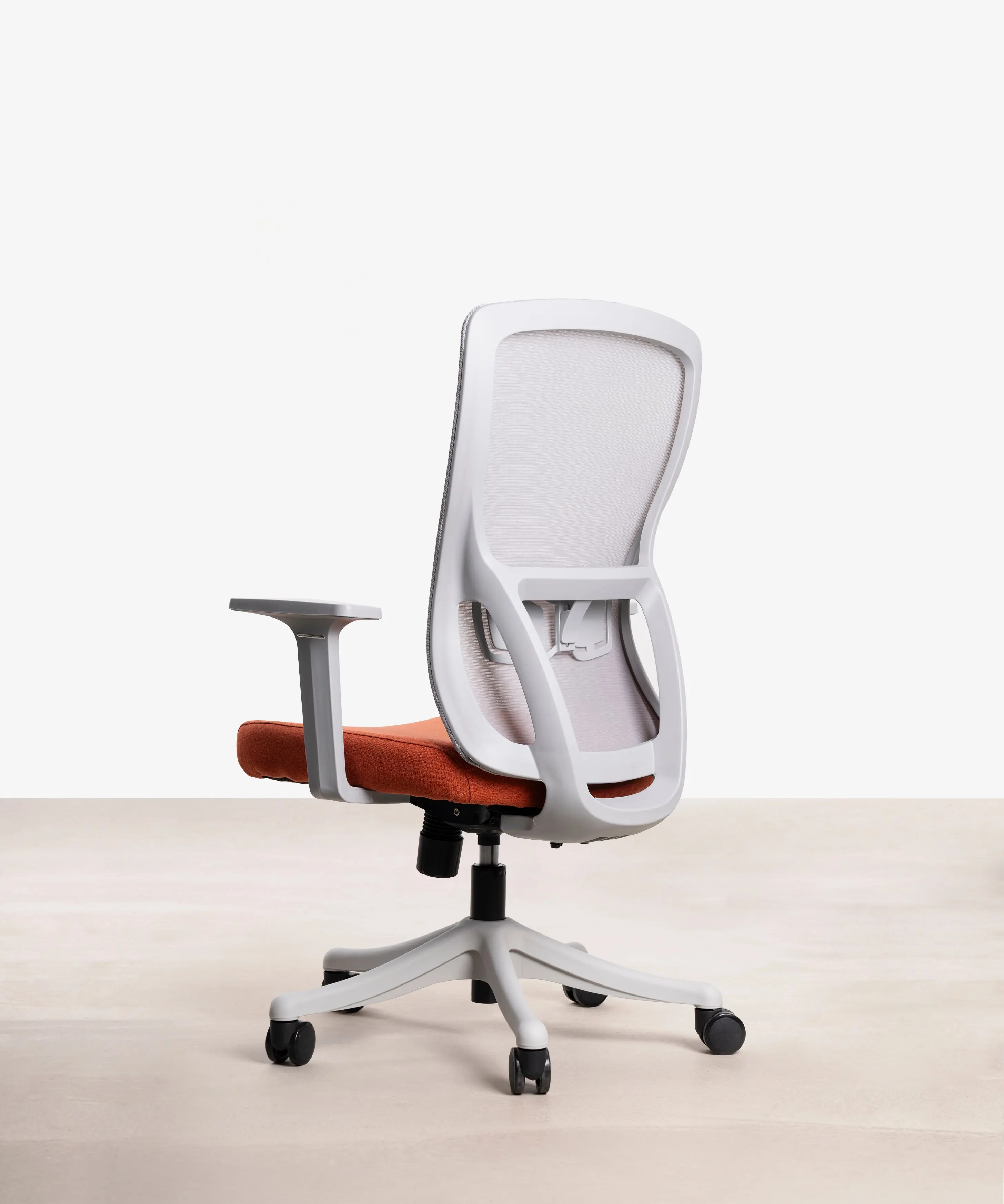 Silla Oficina Ergonómica de Nylon Sage - Image 5