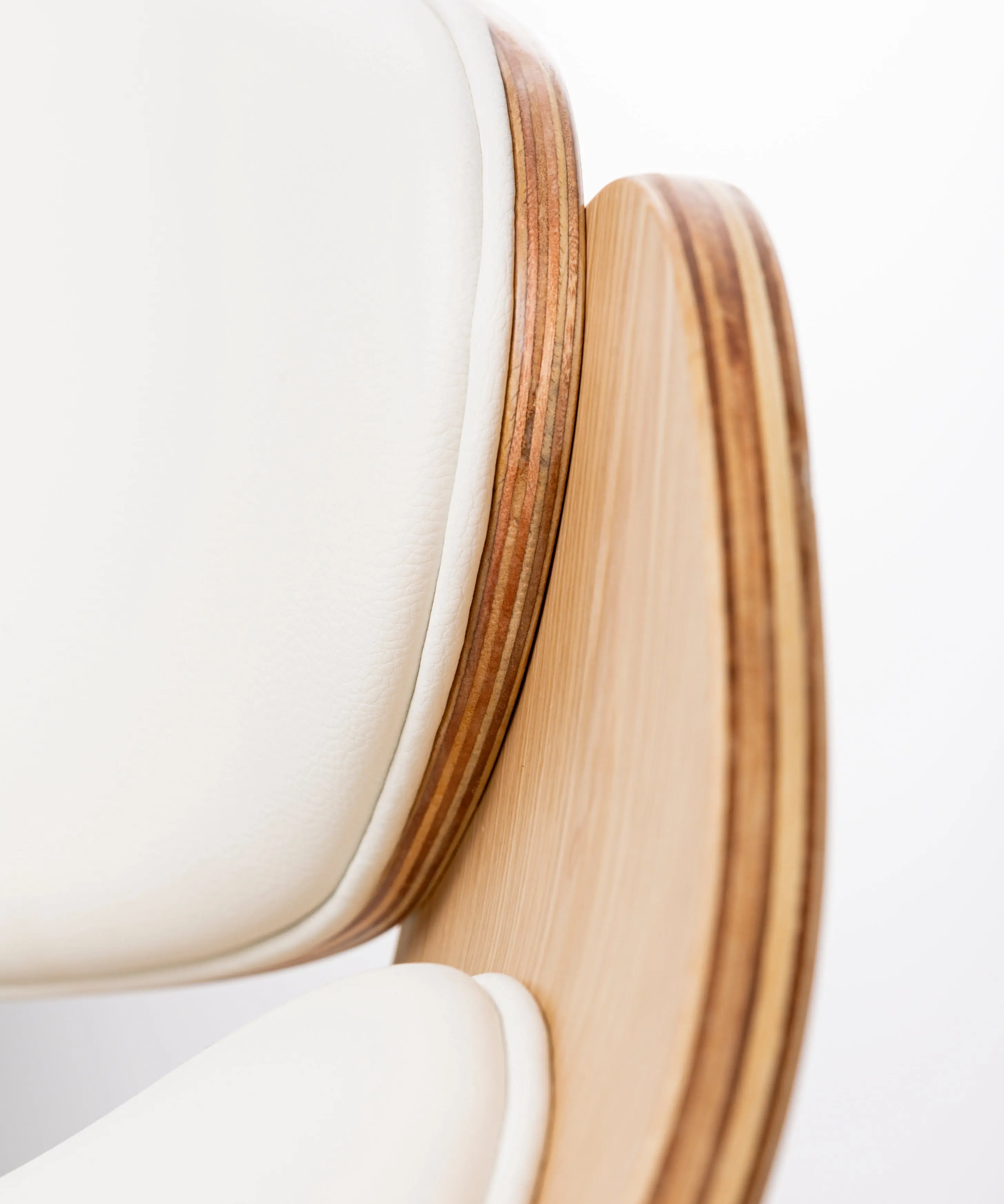 Silla de Comedor en Madera y Polipiel Debbie - Image 8