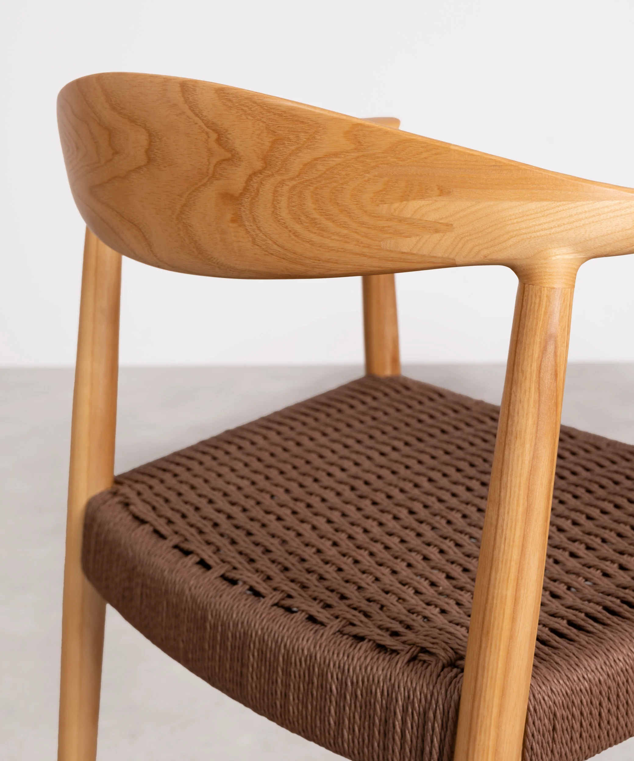 Silla de Comedor en Madera y Cuerda Trenzada Dorotea - Image 10