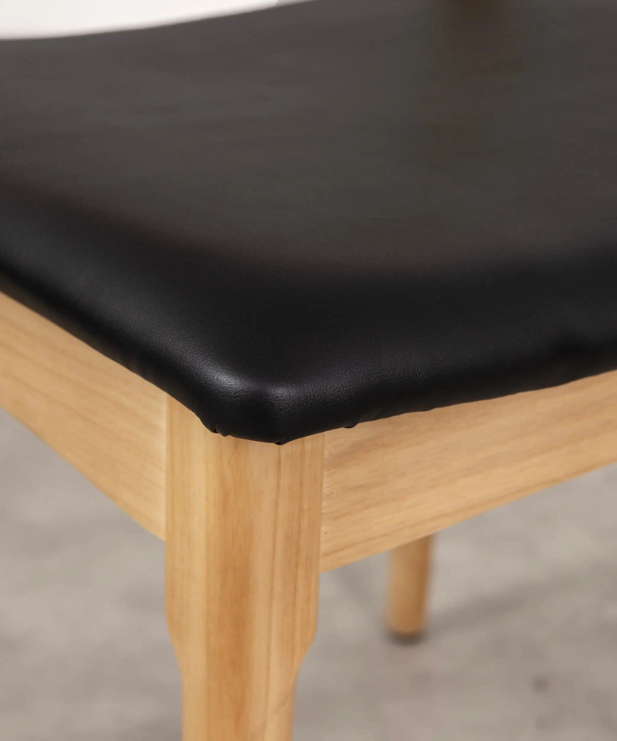 Silla de Comedor en Madera y Polipiel Denver - Image 7