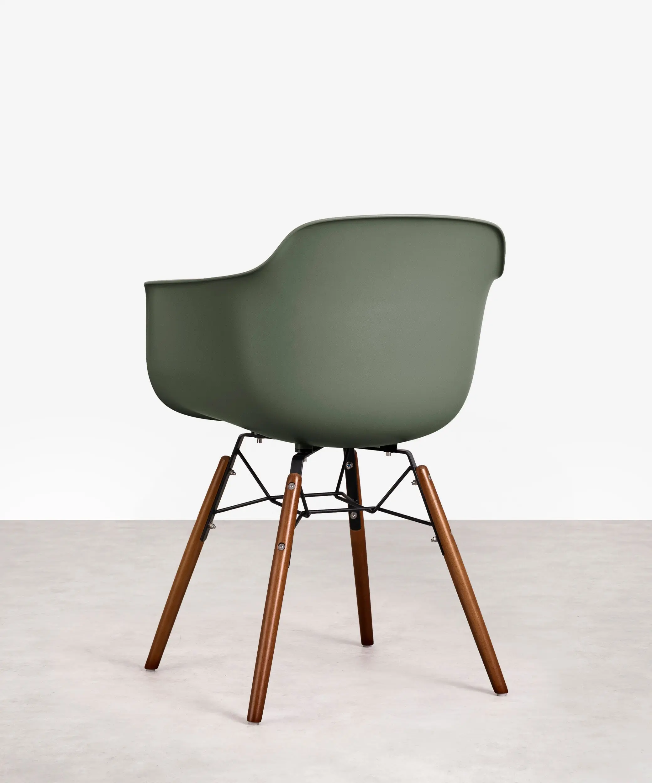 Silla de Polipropileno y Madera con Reposabrazos Elon Arms - Image 13