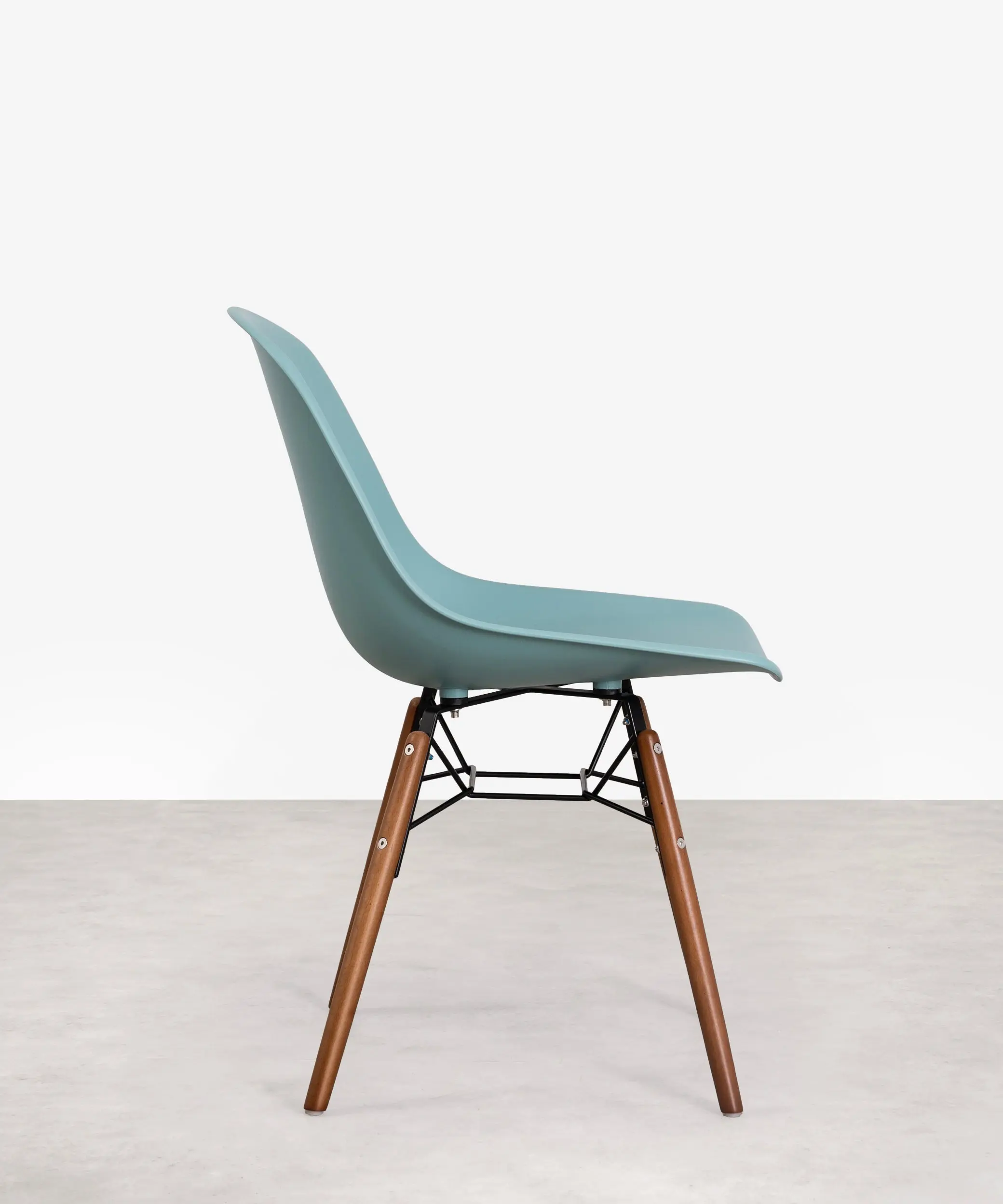 Silla de Polipropileno y Madera Elon - Image 13