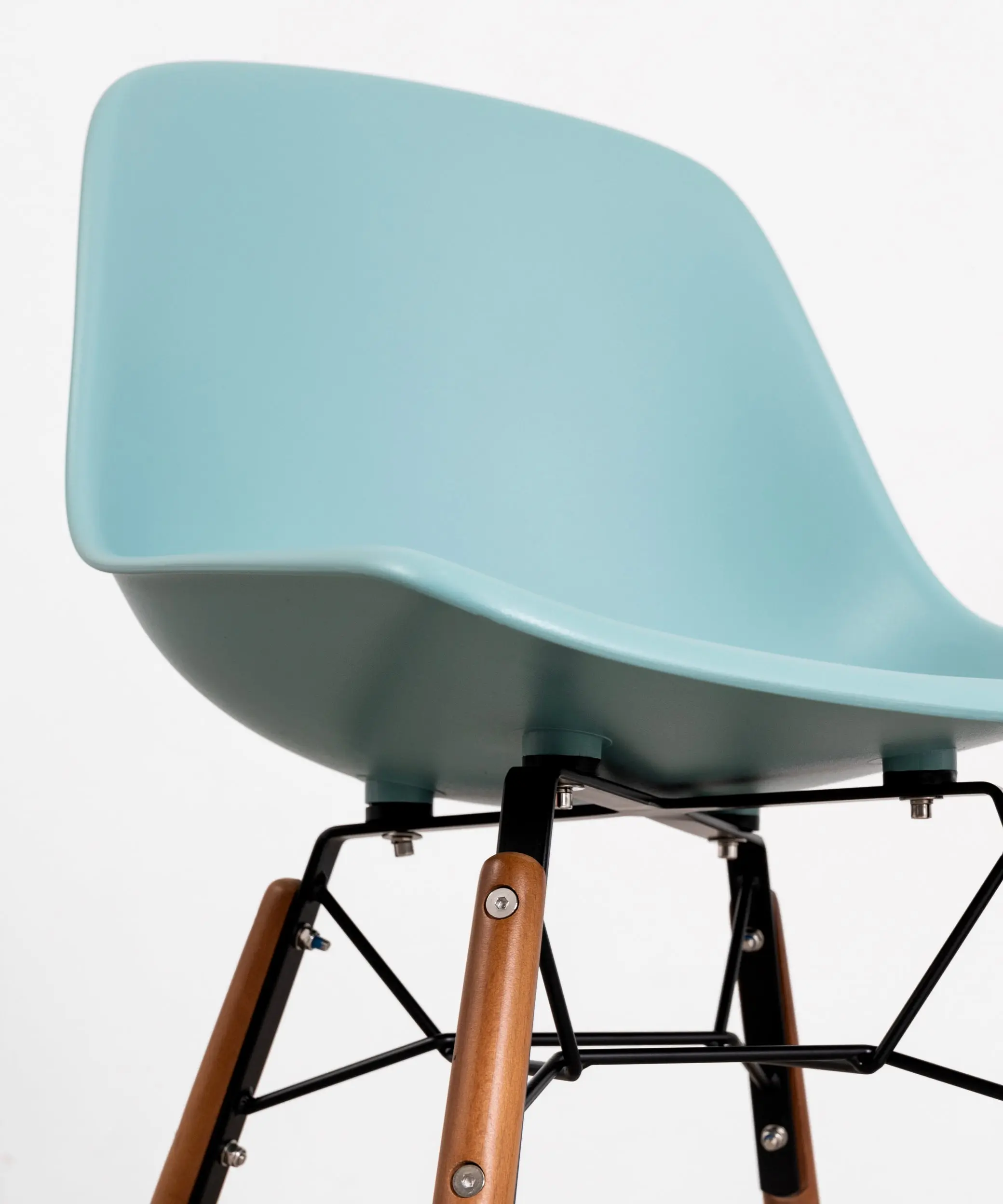 Silla de Polipropileno y Madera Elon - Image 15