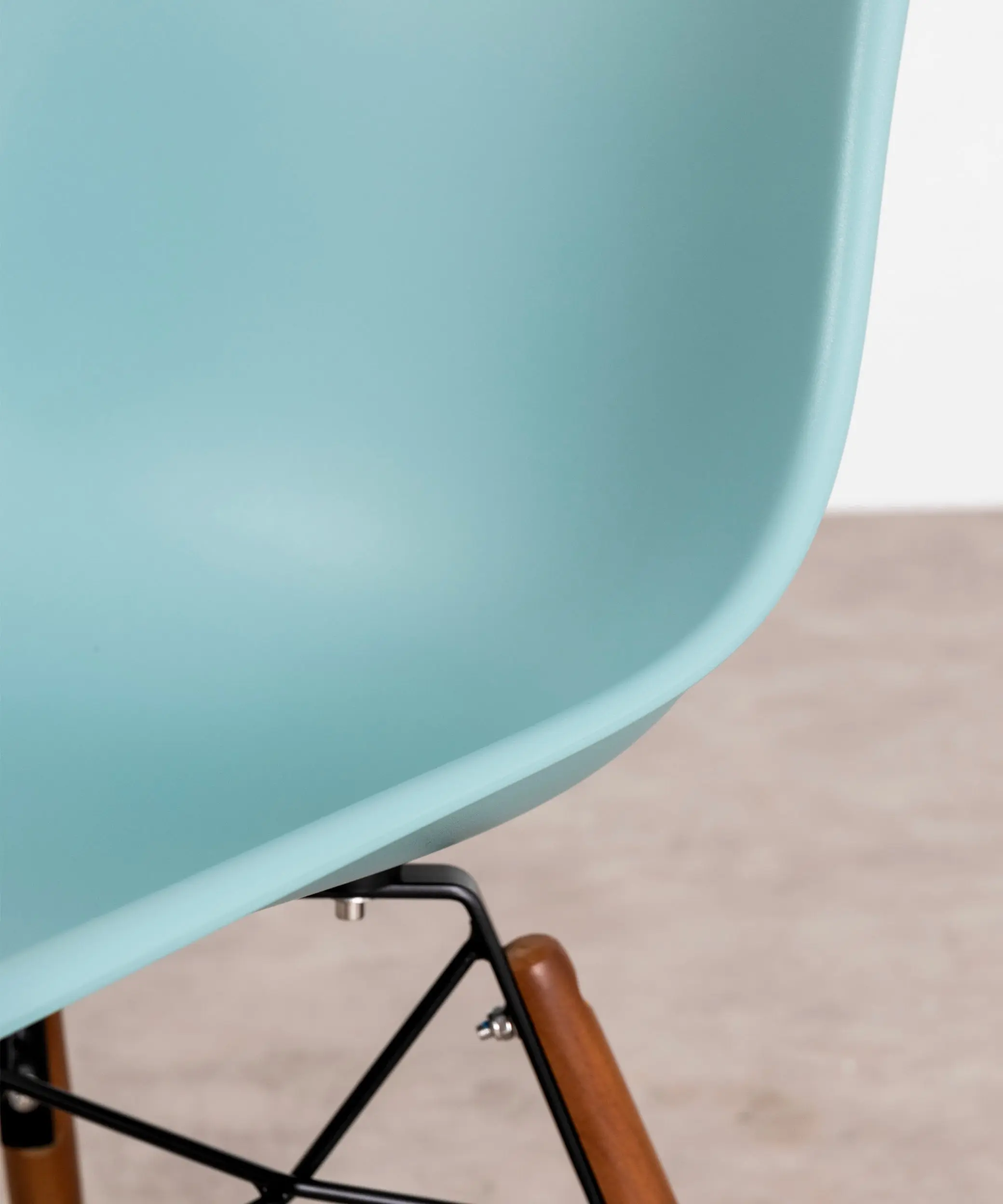 Silla de Polipropileno y Madera Elon - Image 18