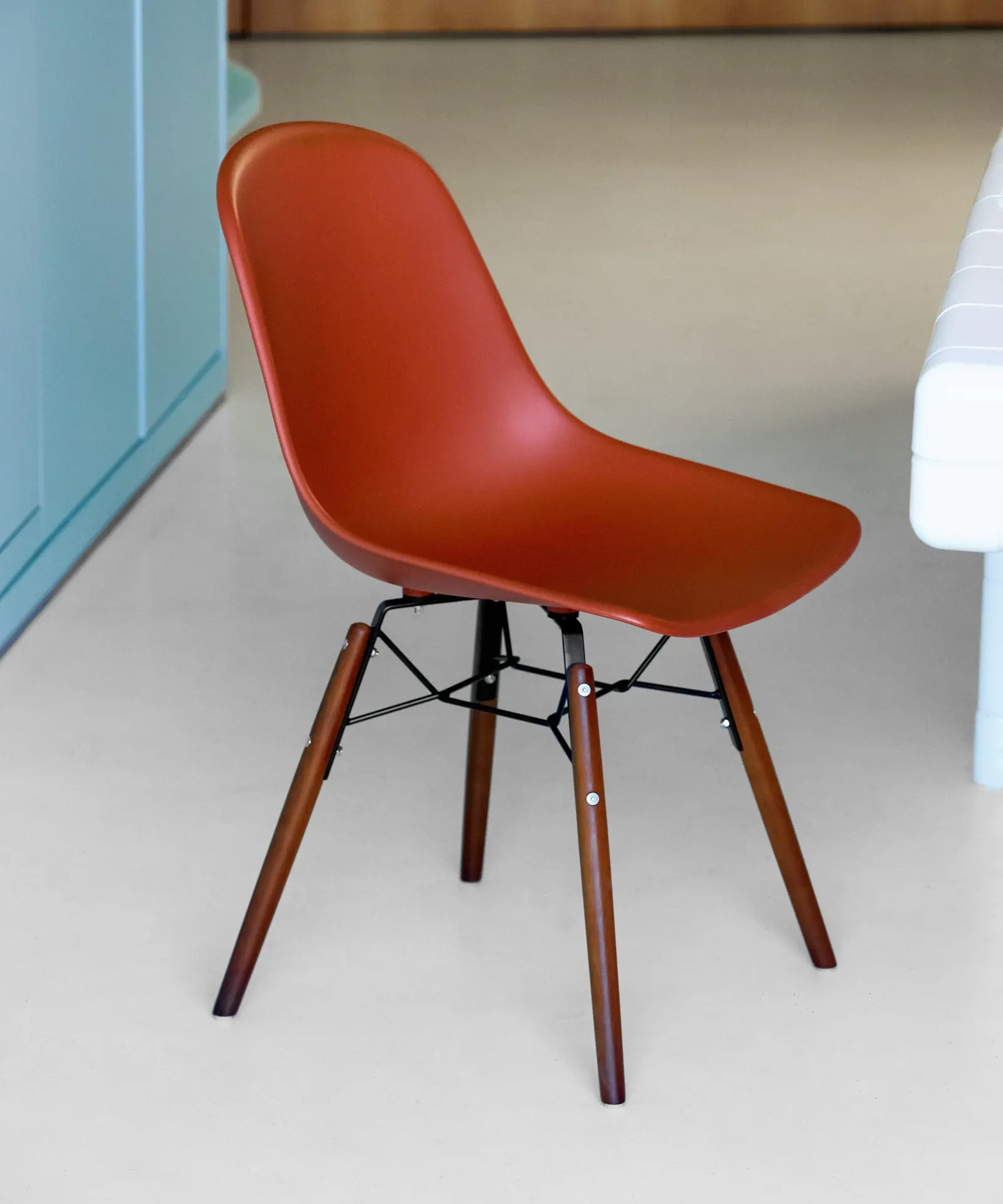 Silla de Polipropileno y Madera Elon - Image 27