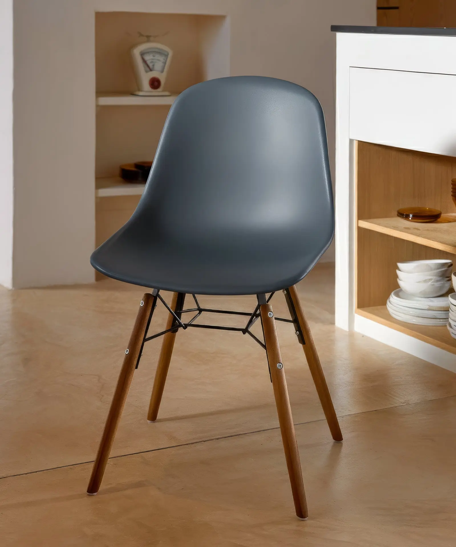 Silla de Polipropileno y Madera Elon - Image 35