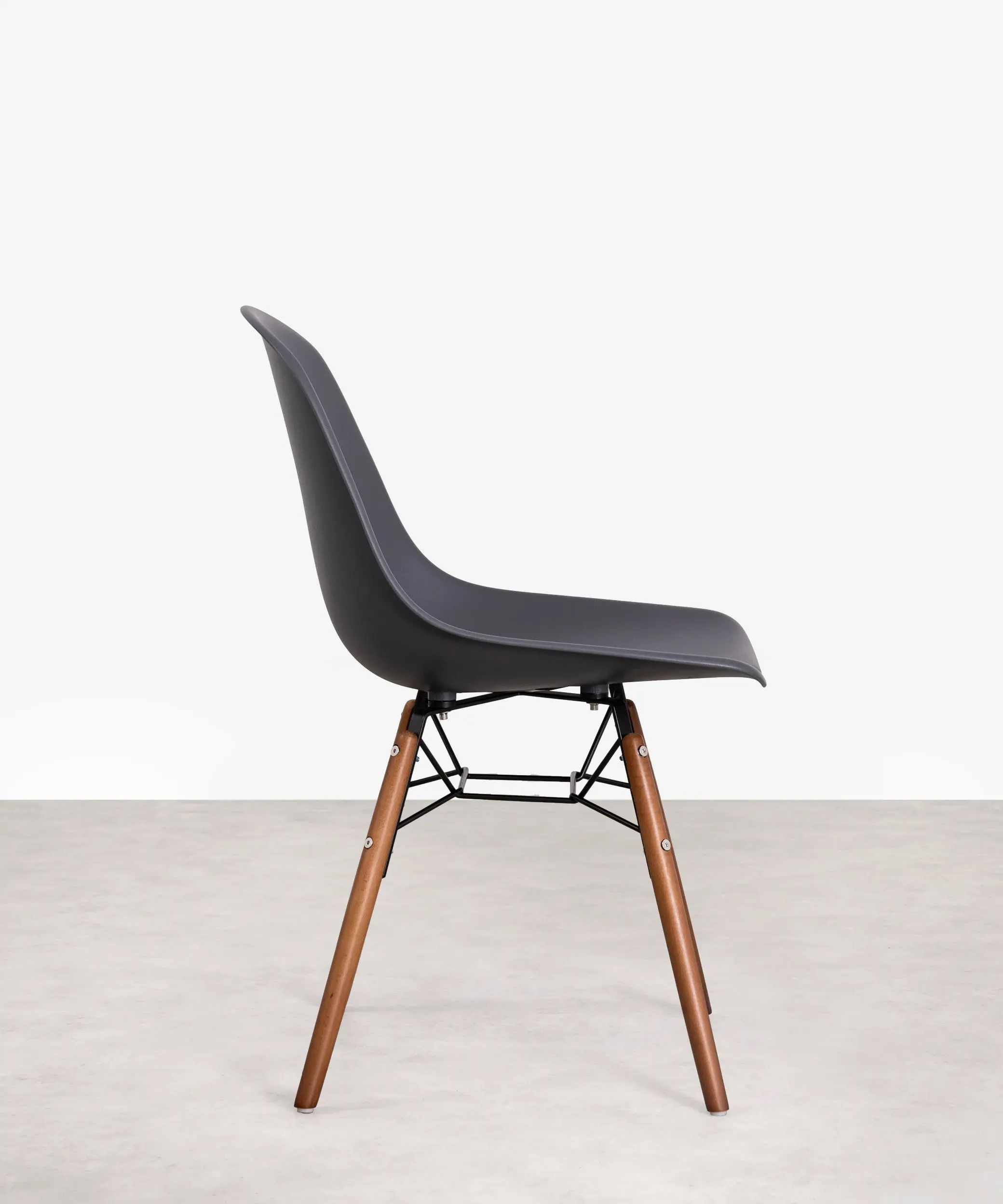 Silla de Polipropileno y Madera Elon - Image 39