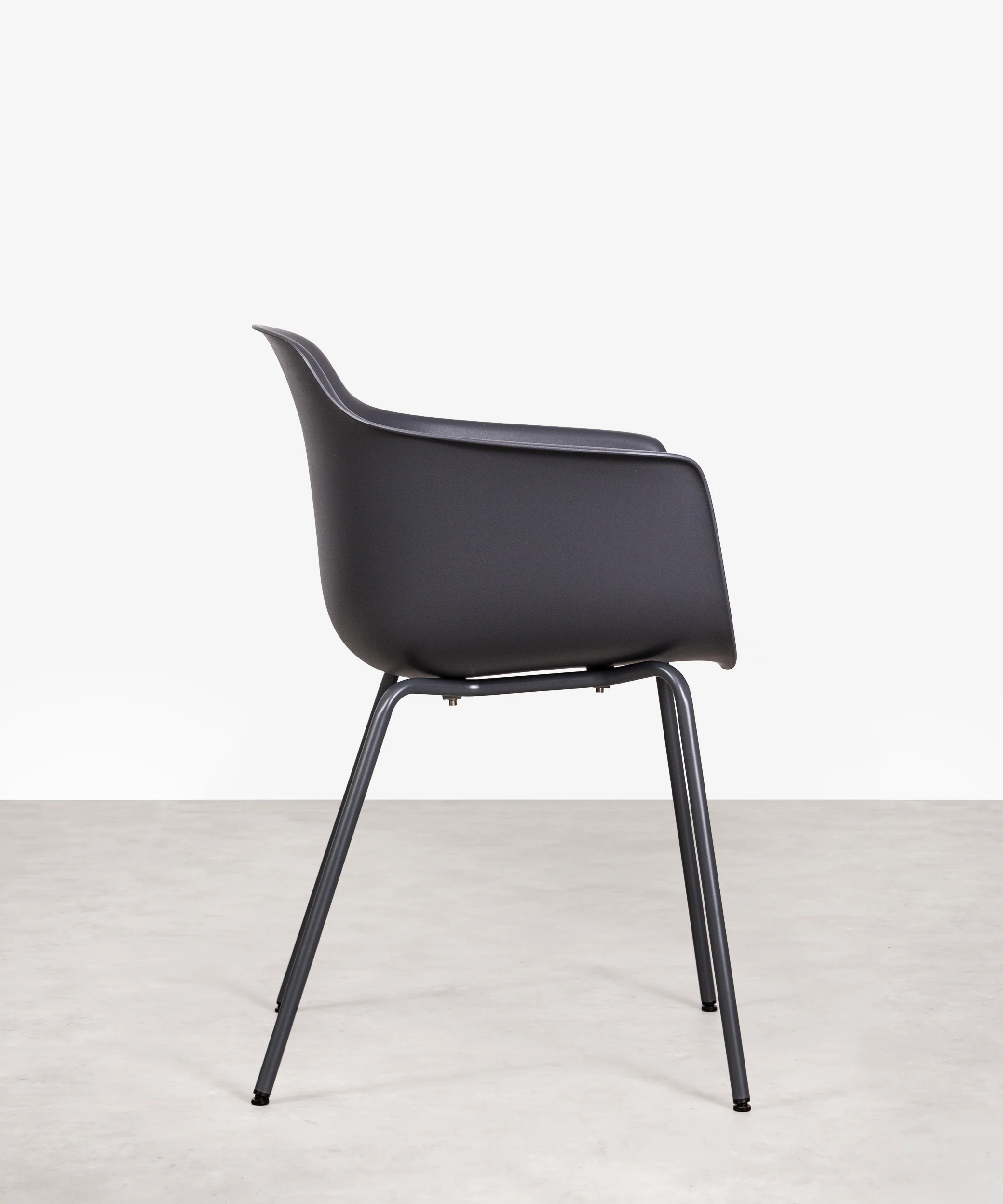 Silla de Polipropileno y Metal con Reposabrazos Elton Arms - Image 25