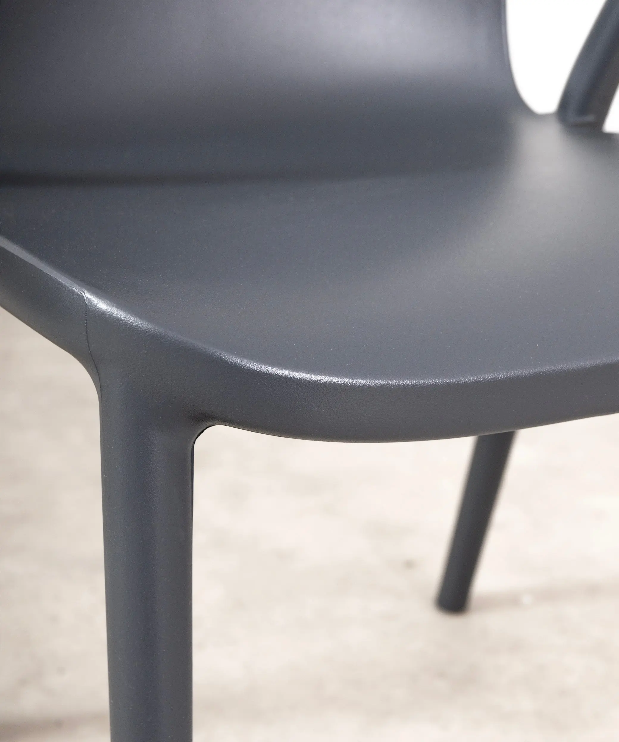 Silla de Polipropileno con Reposabrazos Gigi - Image 16