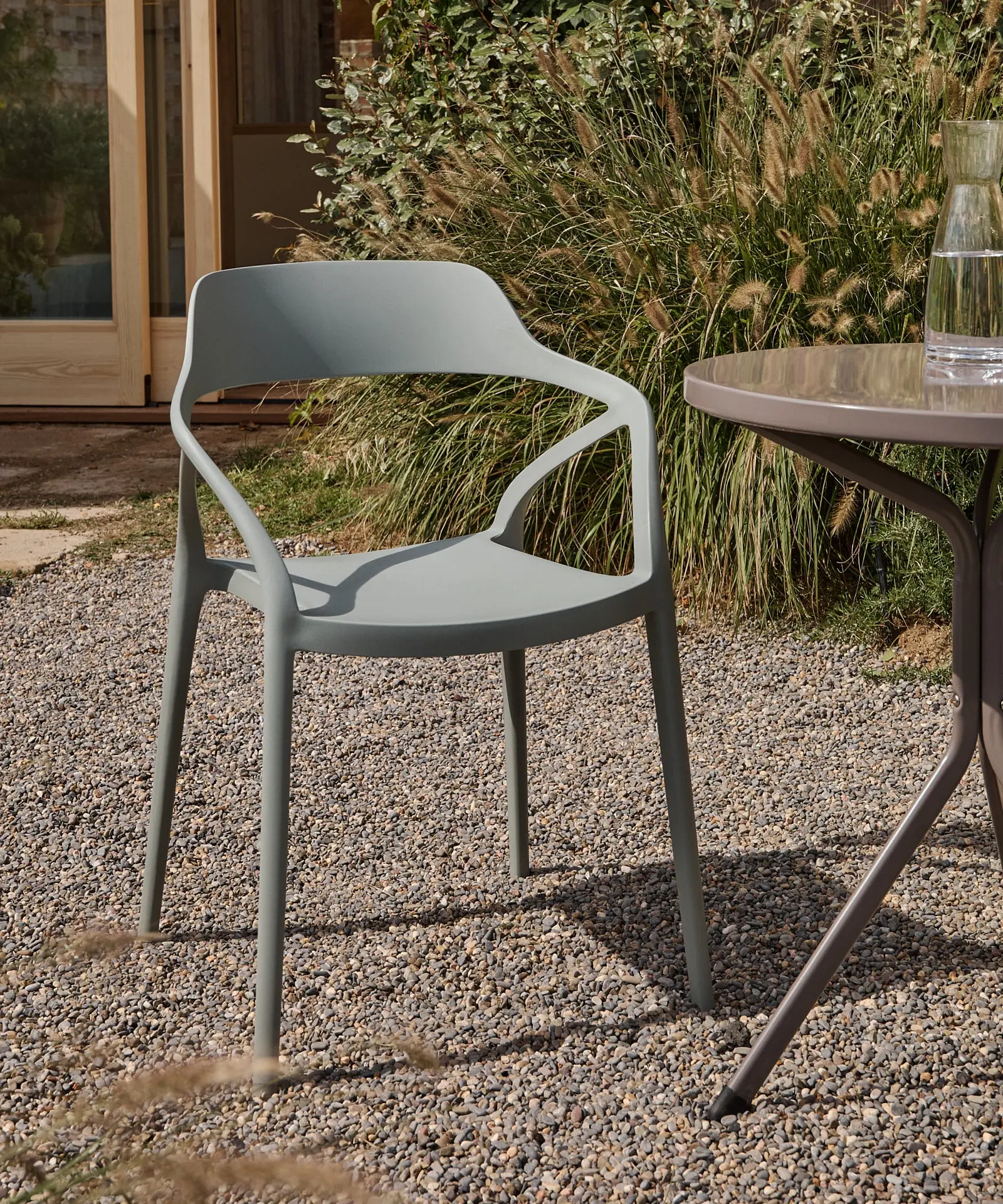 Silla de Polipropileno con Reposabrazos Grace - Image 18
