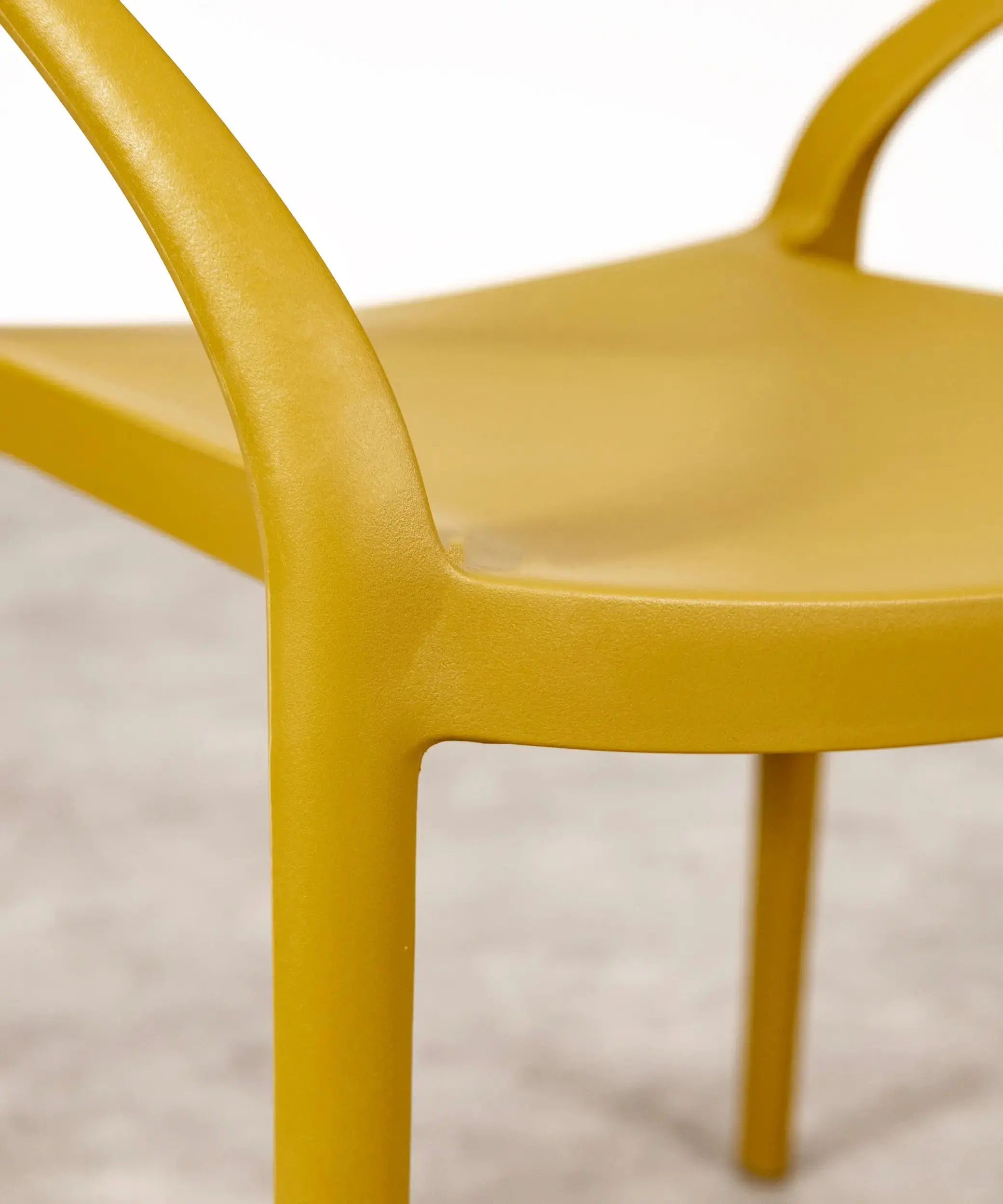 Silla de Polipropileno con Reposabrazos Grace - Image 35
