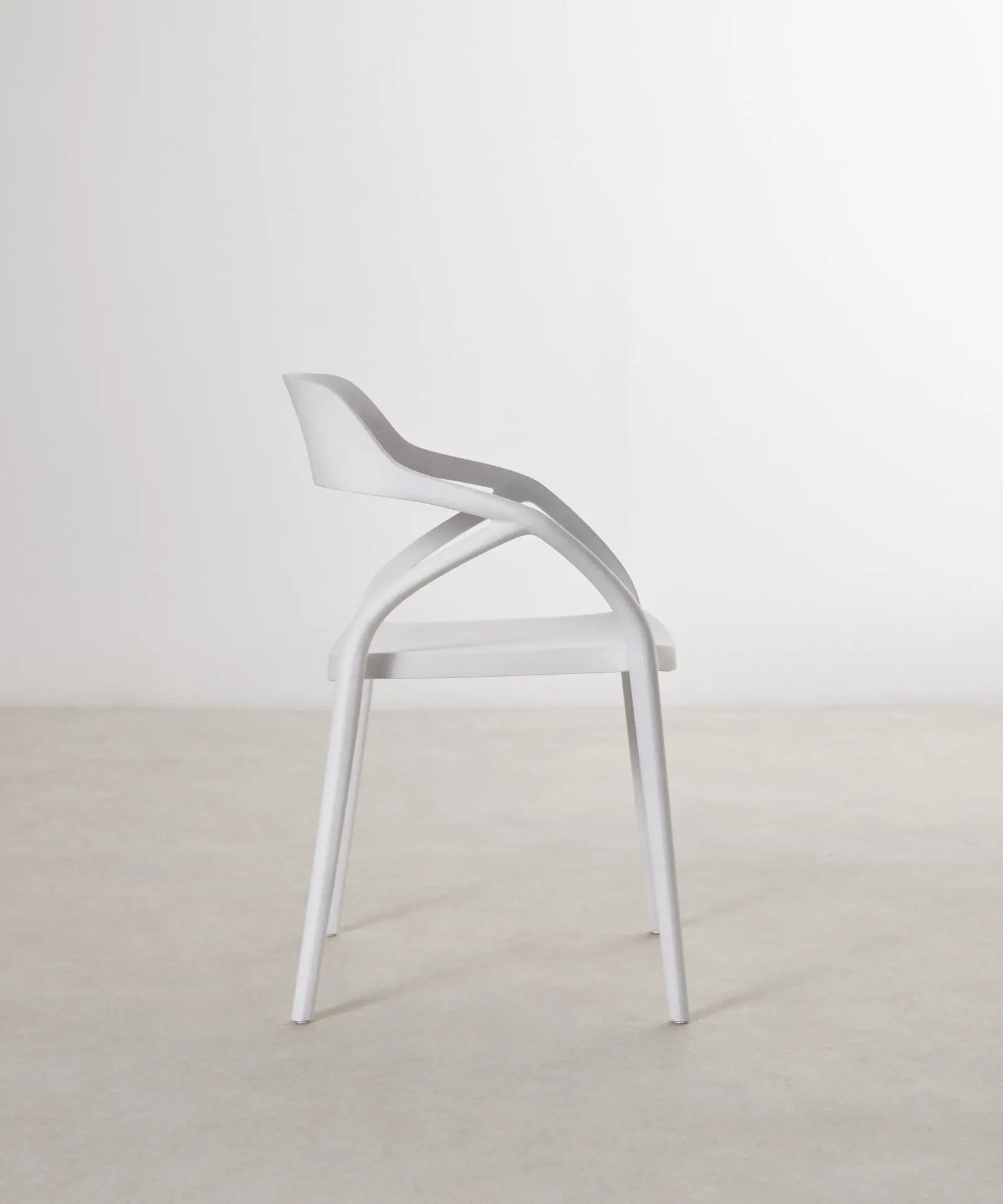 Silla de Polipropileno con Reposabrazos Grace - Image 47