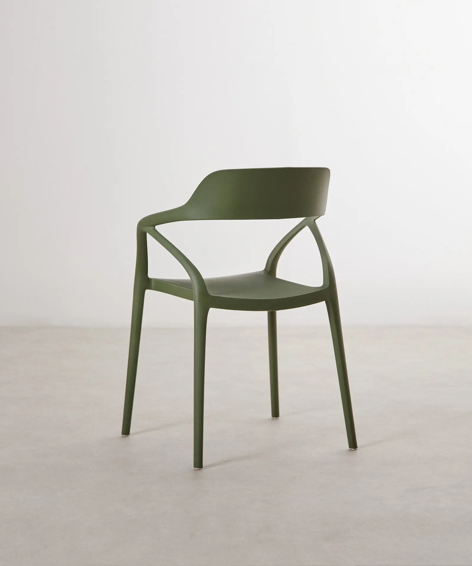 Silla de Polipropileno con Reposabrazos Grace - Image 16