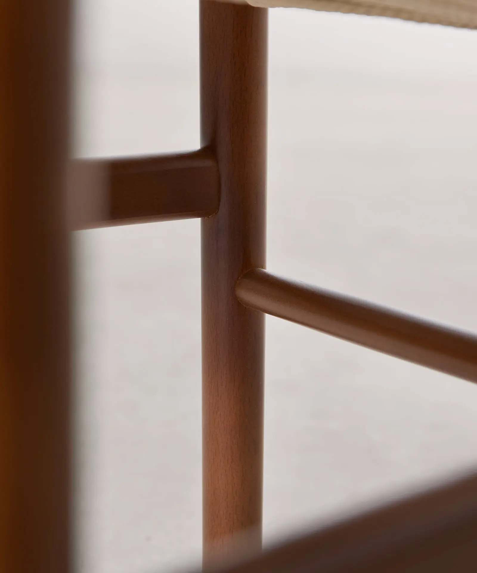 Silla de Comedor en Madera y Cuerda Trenzada Hela - Image 10