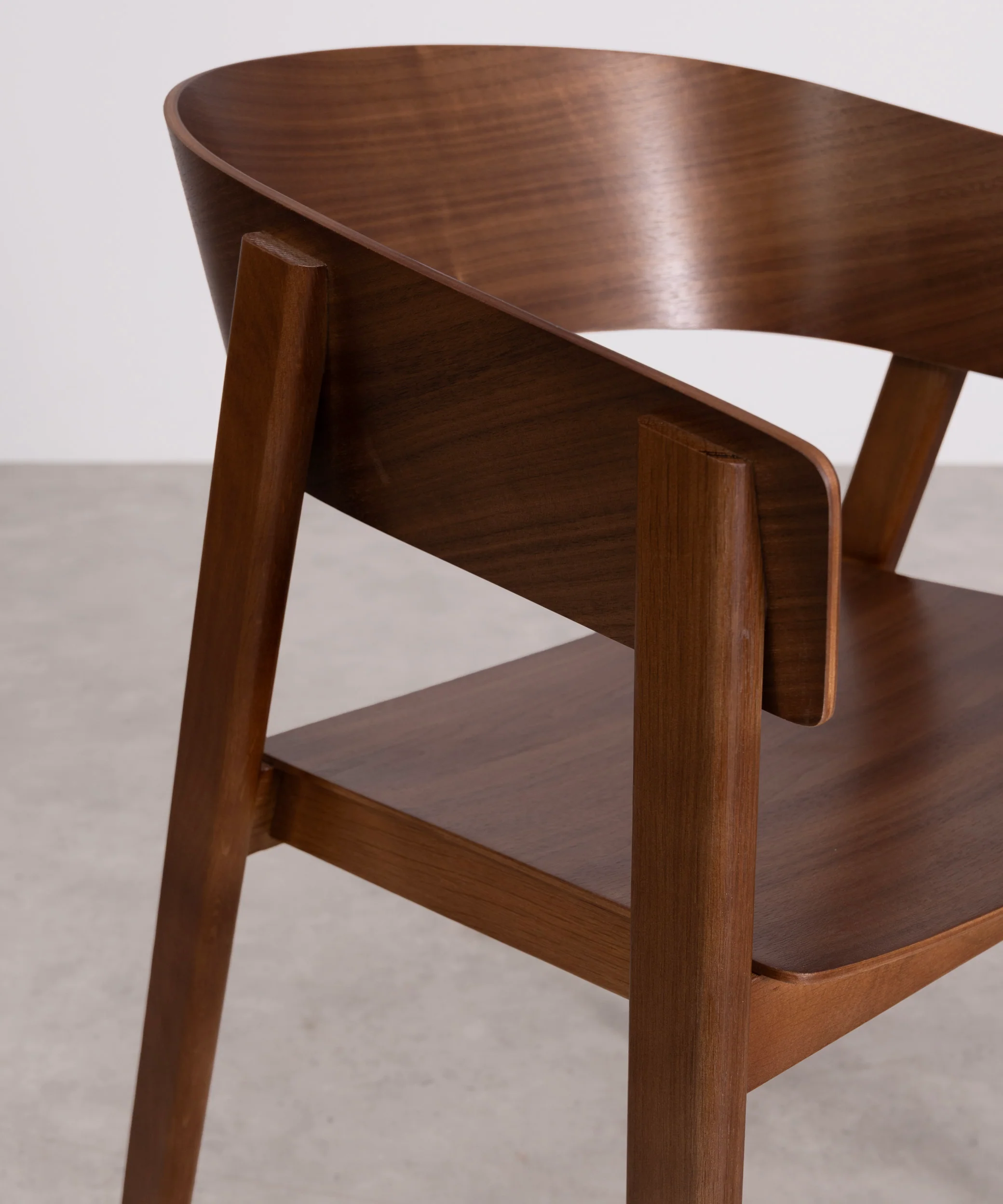Silla de comedor en Madera con Reposabrazos Isabella - Image 5