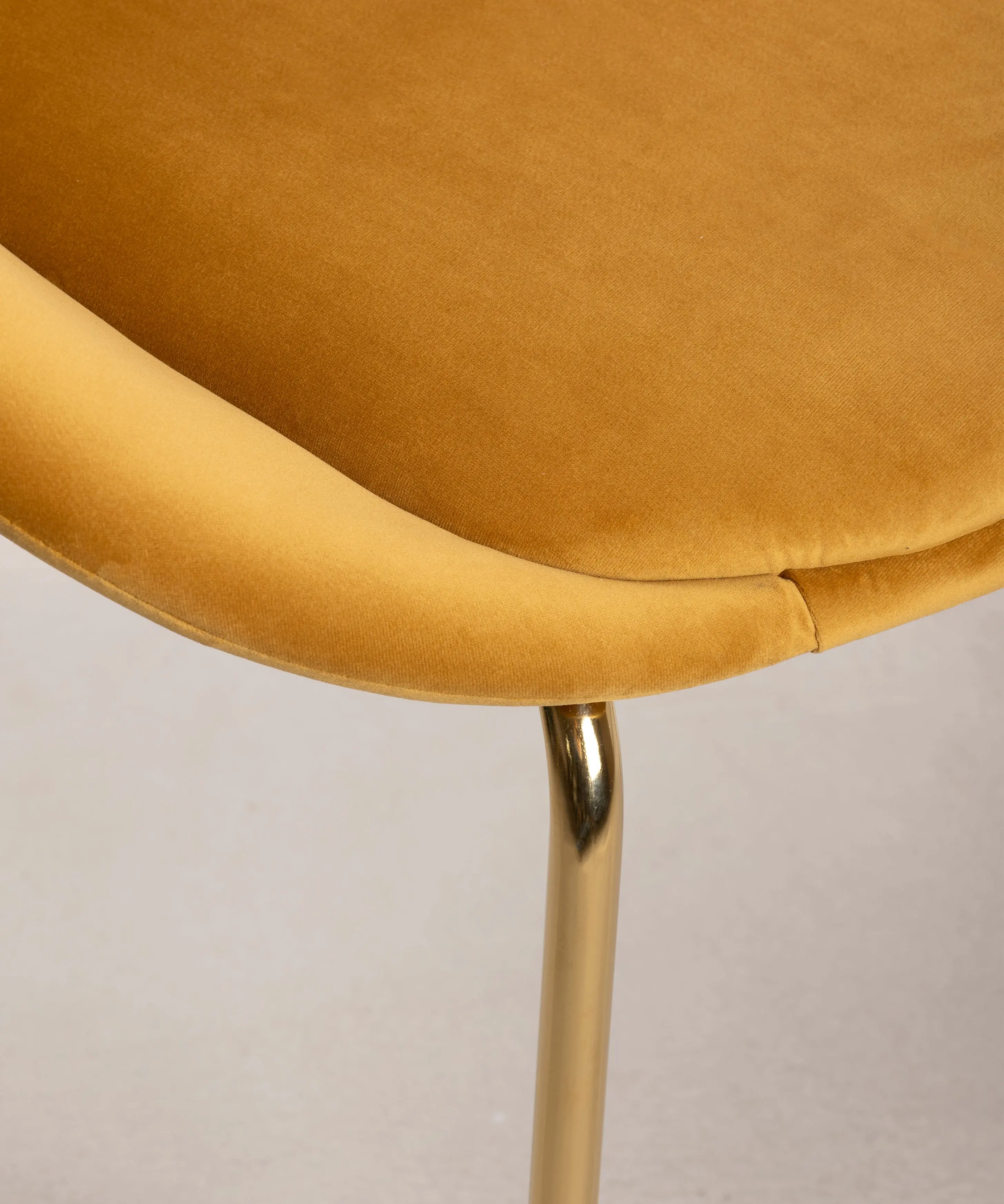 Silla de Comedor en Metal y Velvet Jovick Velvet Gold - Image 7