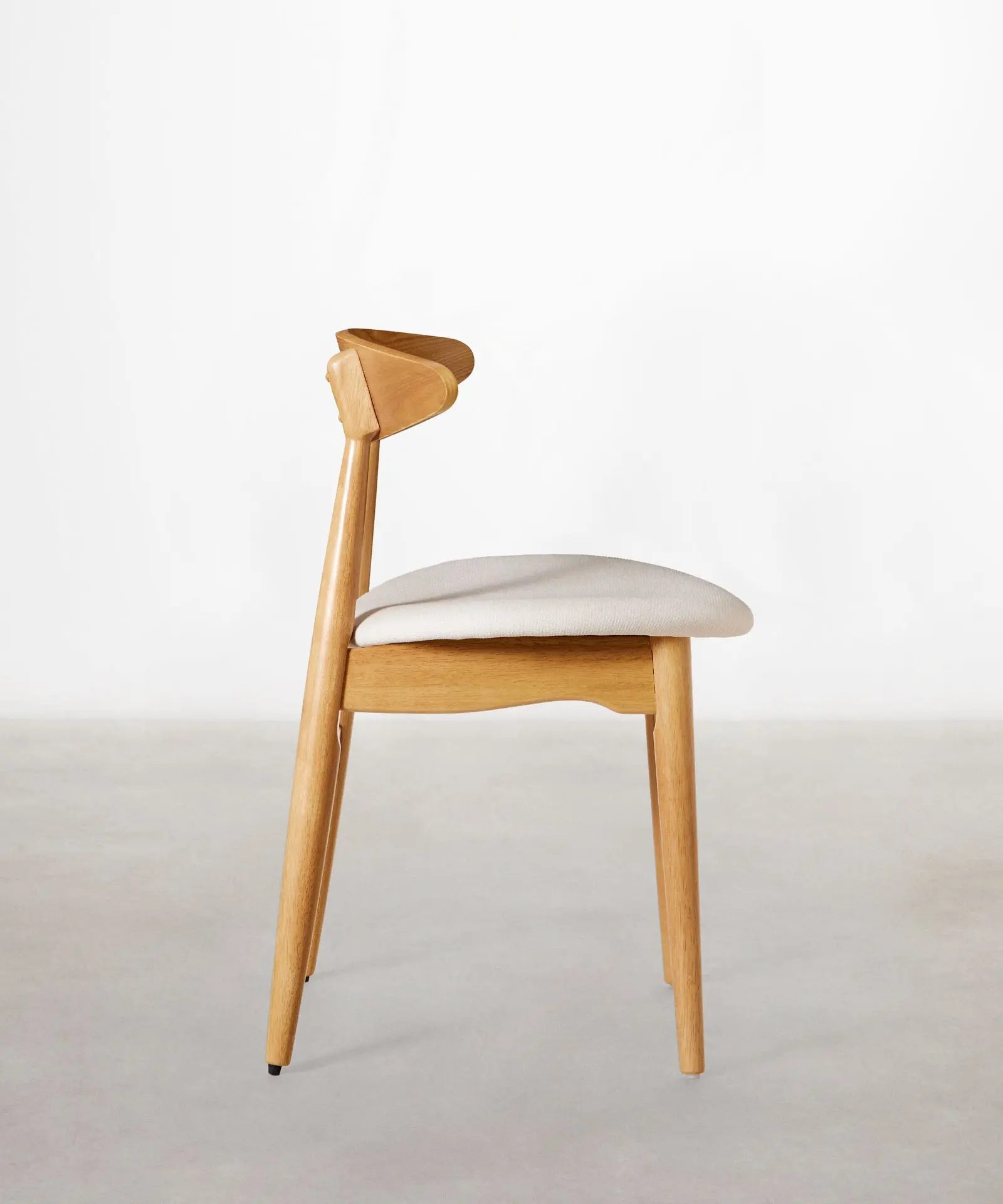 Silla de Comedor en Madera Acolchada Kyoto - Image 23