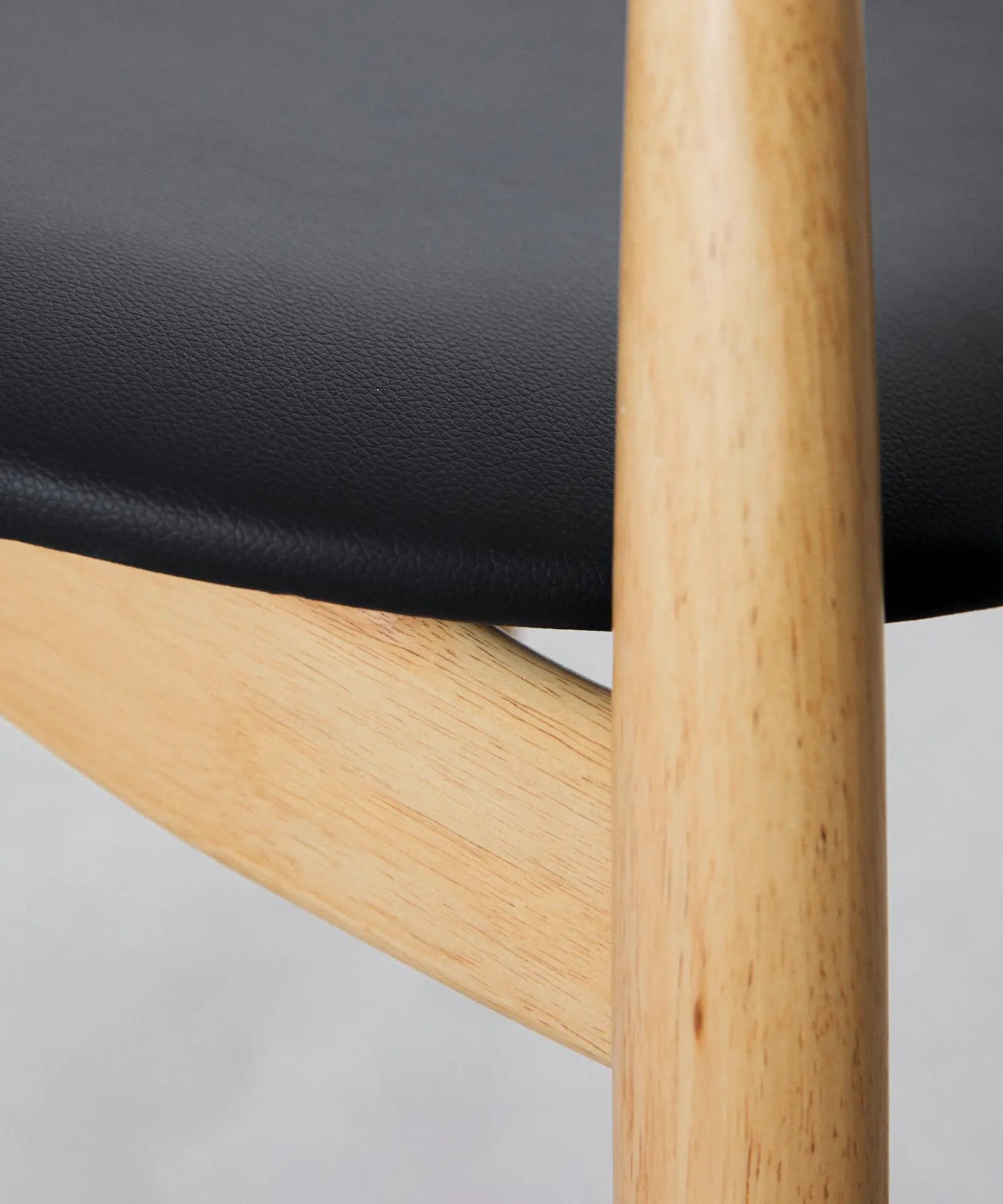 Silla de Comedor en Madera Acolchada Kyoto - Image 39