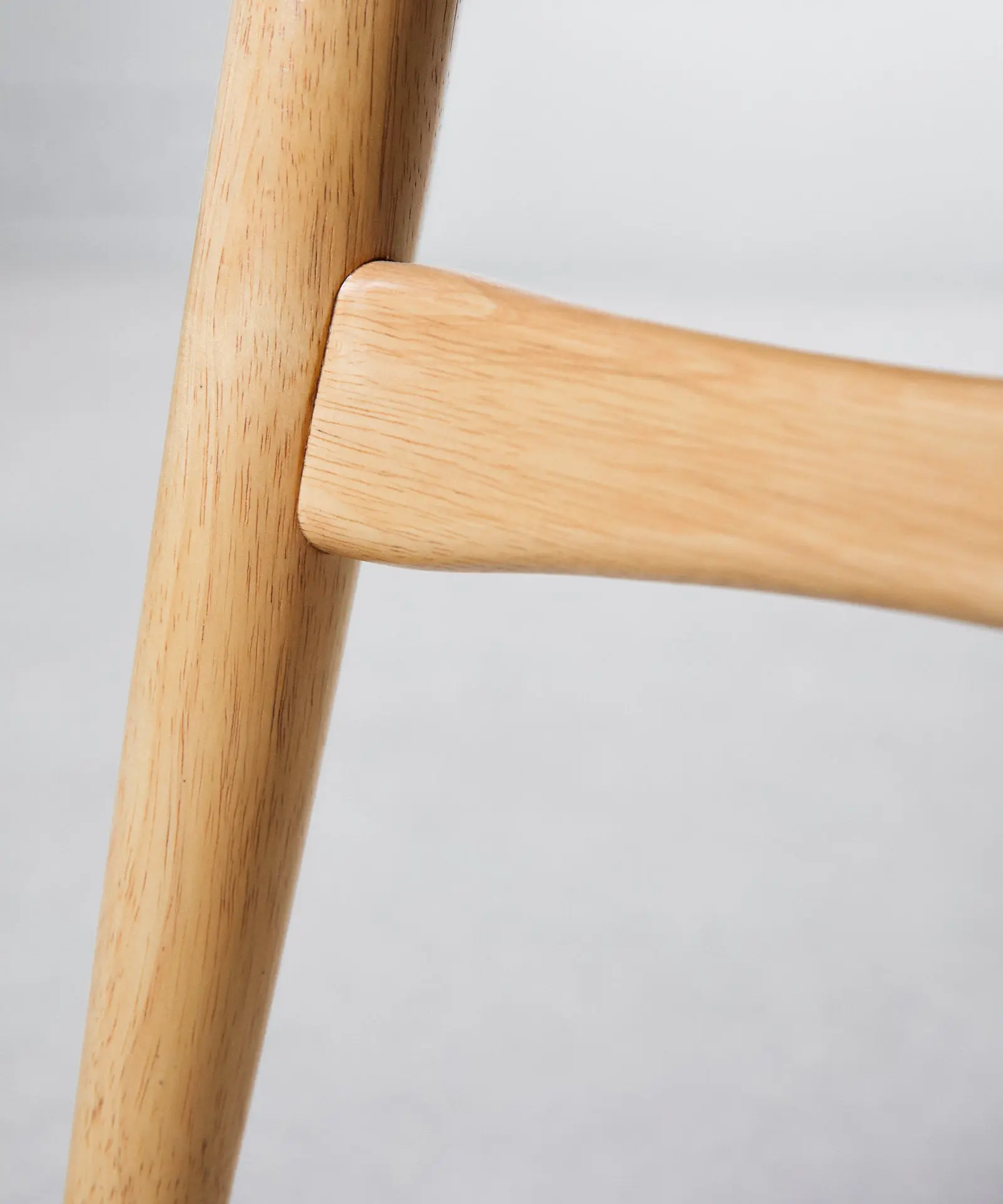 Silla de Comedor en Madera Acolchada Kyoto - Image 40