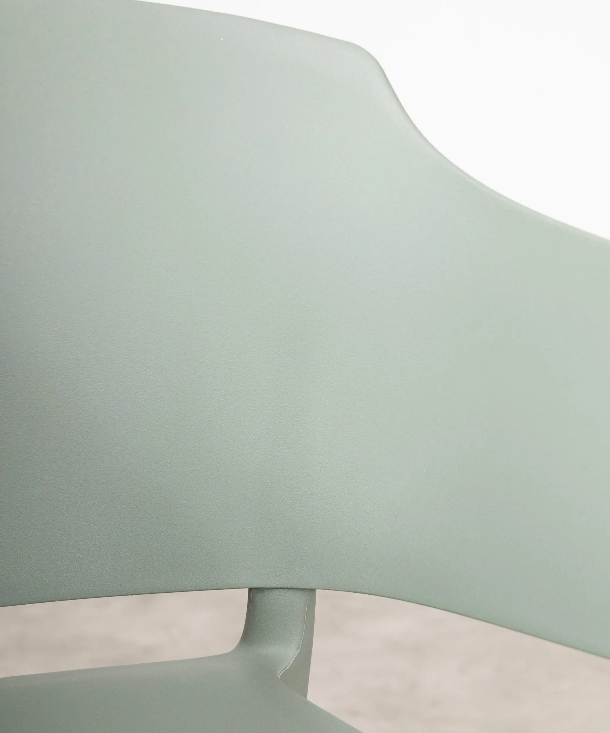 Silla de Polipropileno con Reposabrazos Liam - Image 14