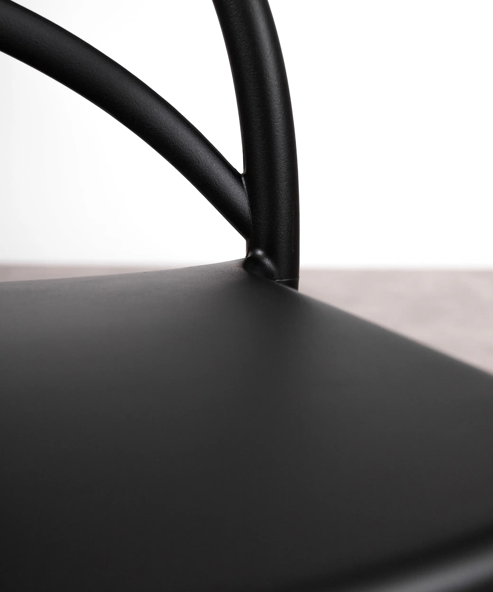 Silla de Polipropileno con Reposabrazos Maestro Arms - Image 15