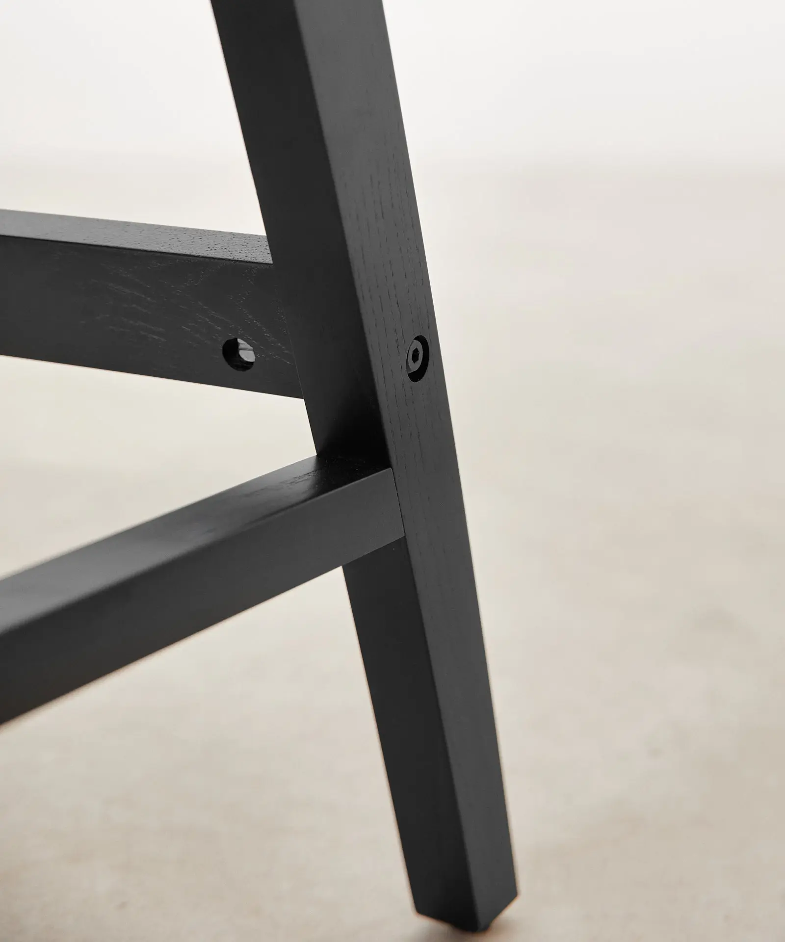 Silla de Comedor en Madera y Tapizada Matilde - Image 16