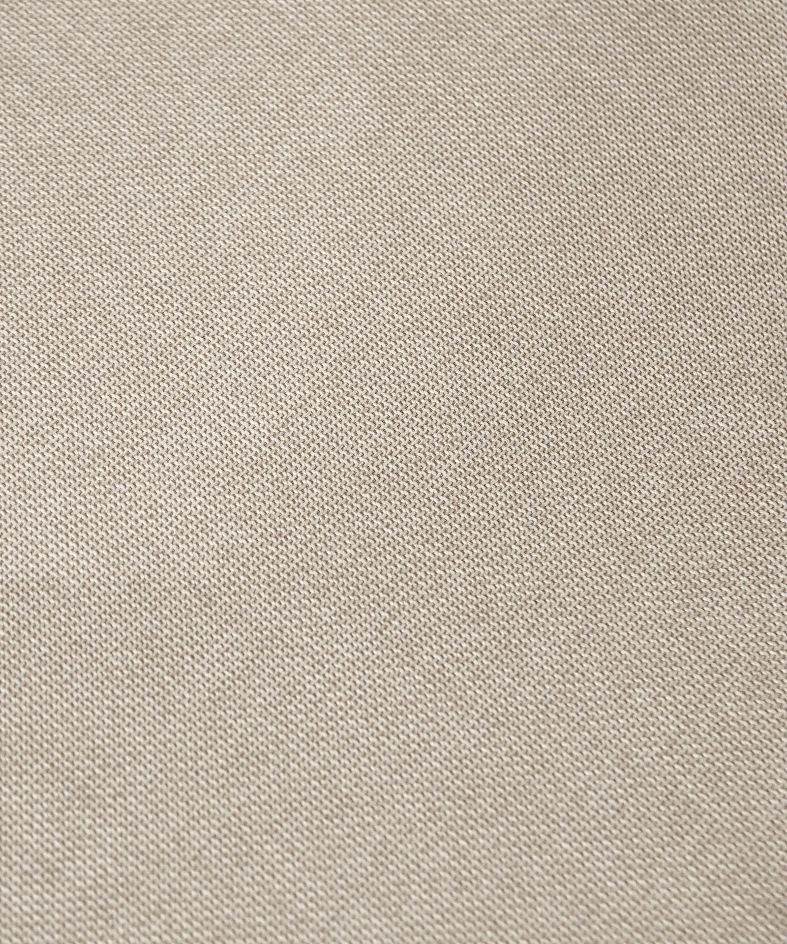 Silla de Comedor en Madera y Tapizada con Reposabrazos Matilde - Image 16