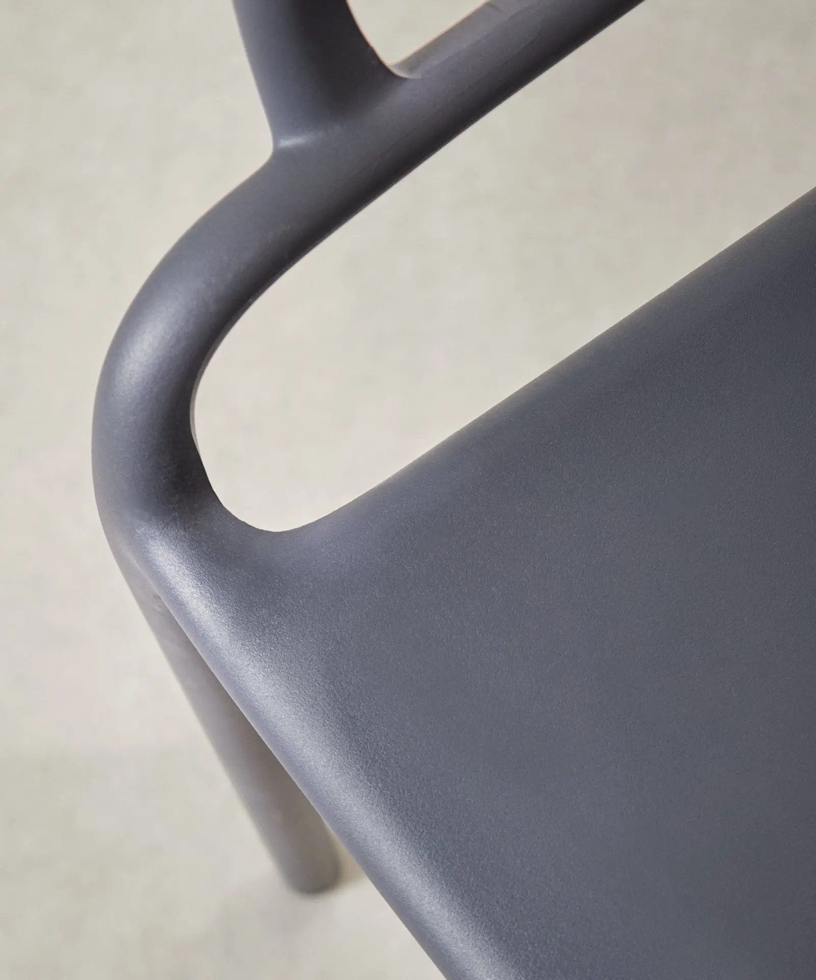 Silla de Polipropileno con Reposabrazos Mila - Image 26