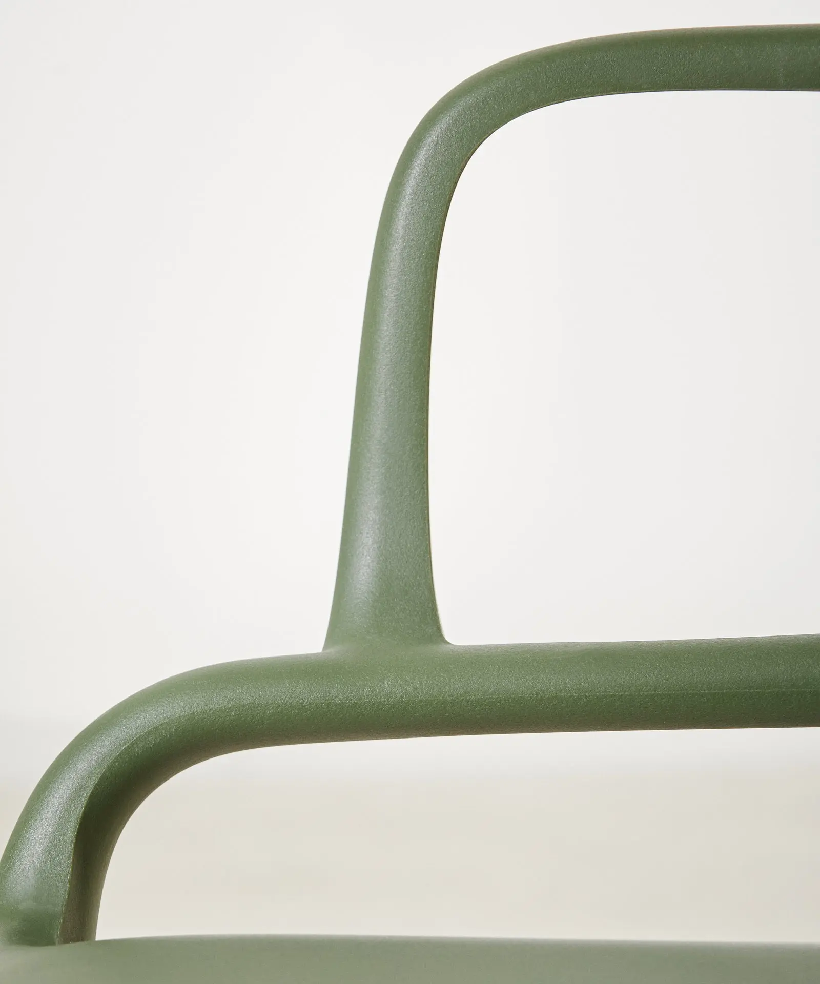 Silla de Polipropileno con Reposabrazos Mila - Image 7