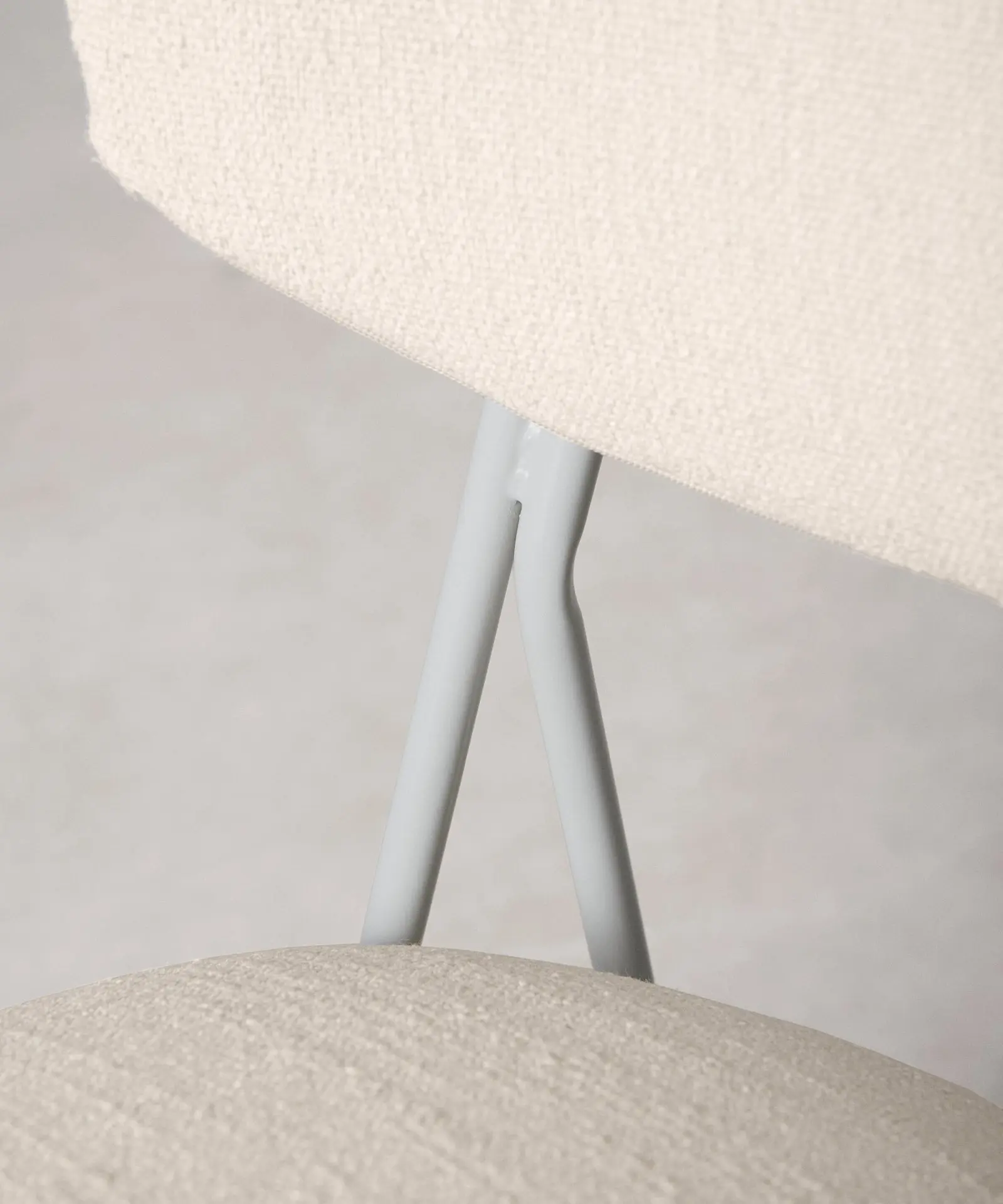 Silla de Comedor de Tela y metal Moritz - Image 33