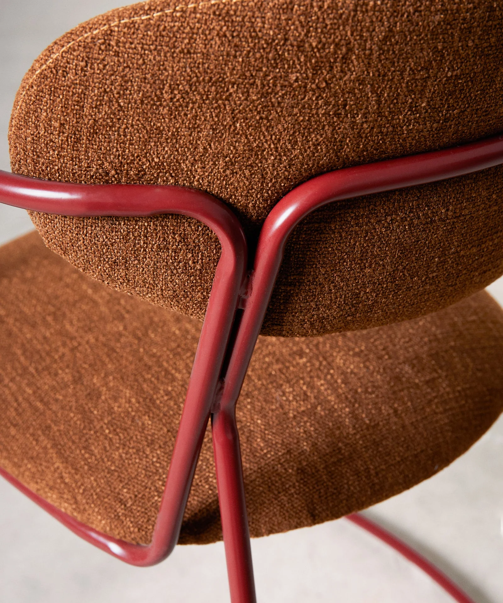 Silla de Comedor de Tela y Metal con Reposabrazos Moritz Arms - Image 30