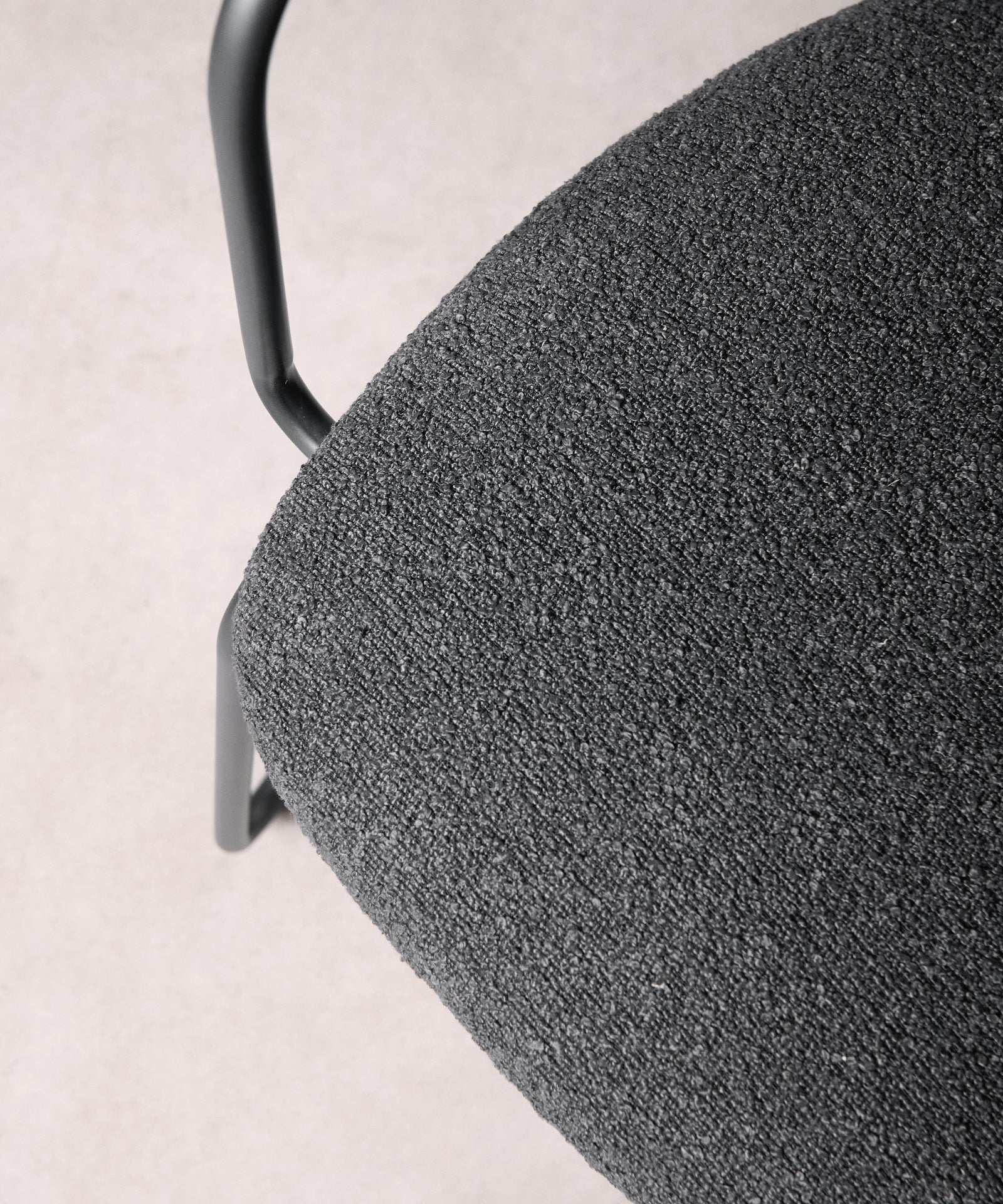 Silla de Comedor de Tela y Metal con Reposabrazos Moritz Arms - Image 33