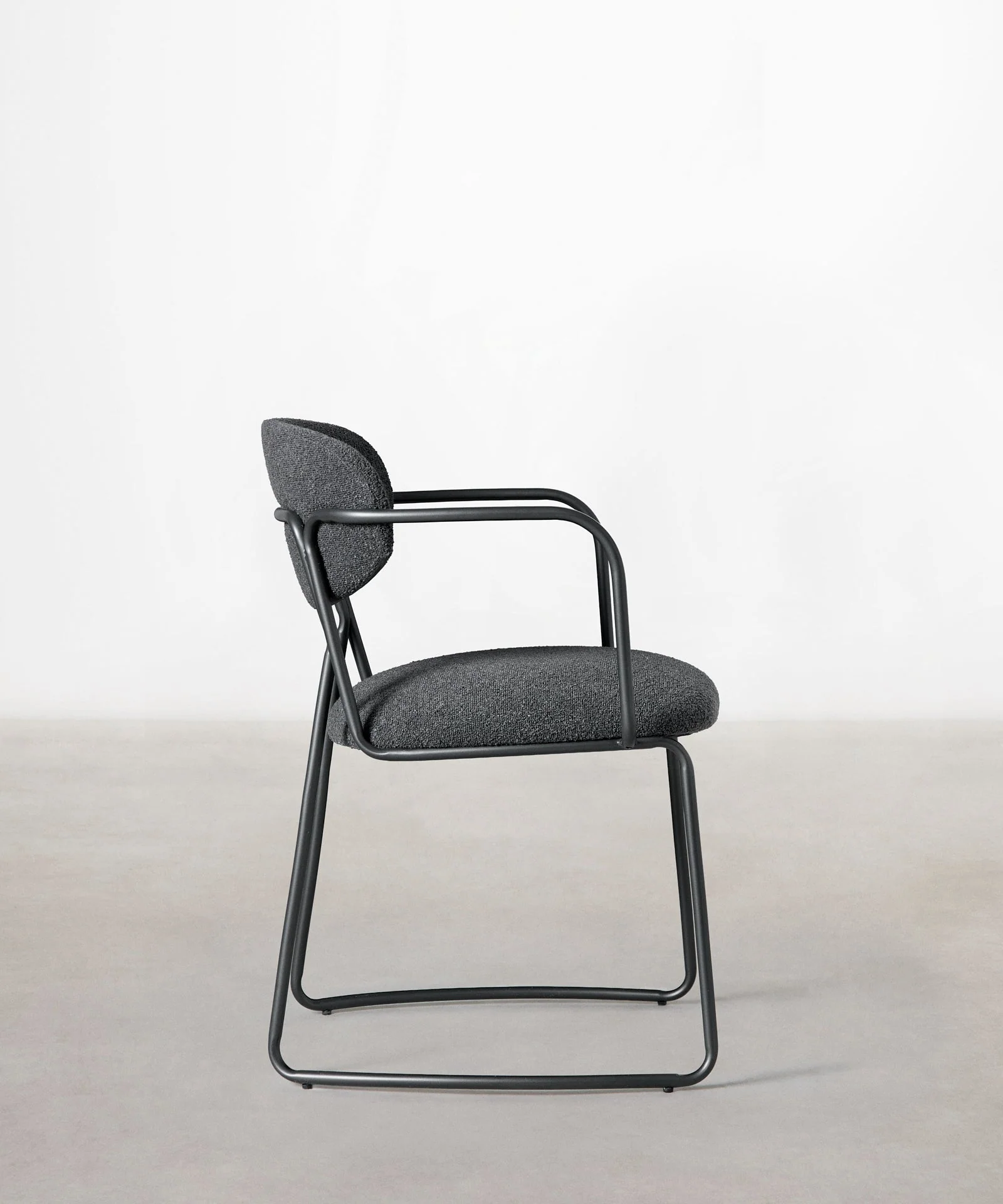 Silla de Comedor de Tela y Metal con Reposabrazos Moritz Arms - Image 34