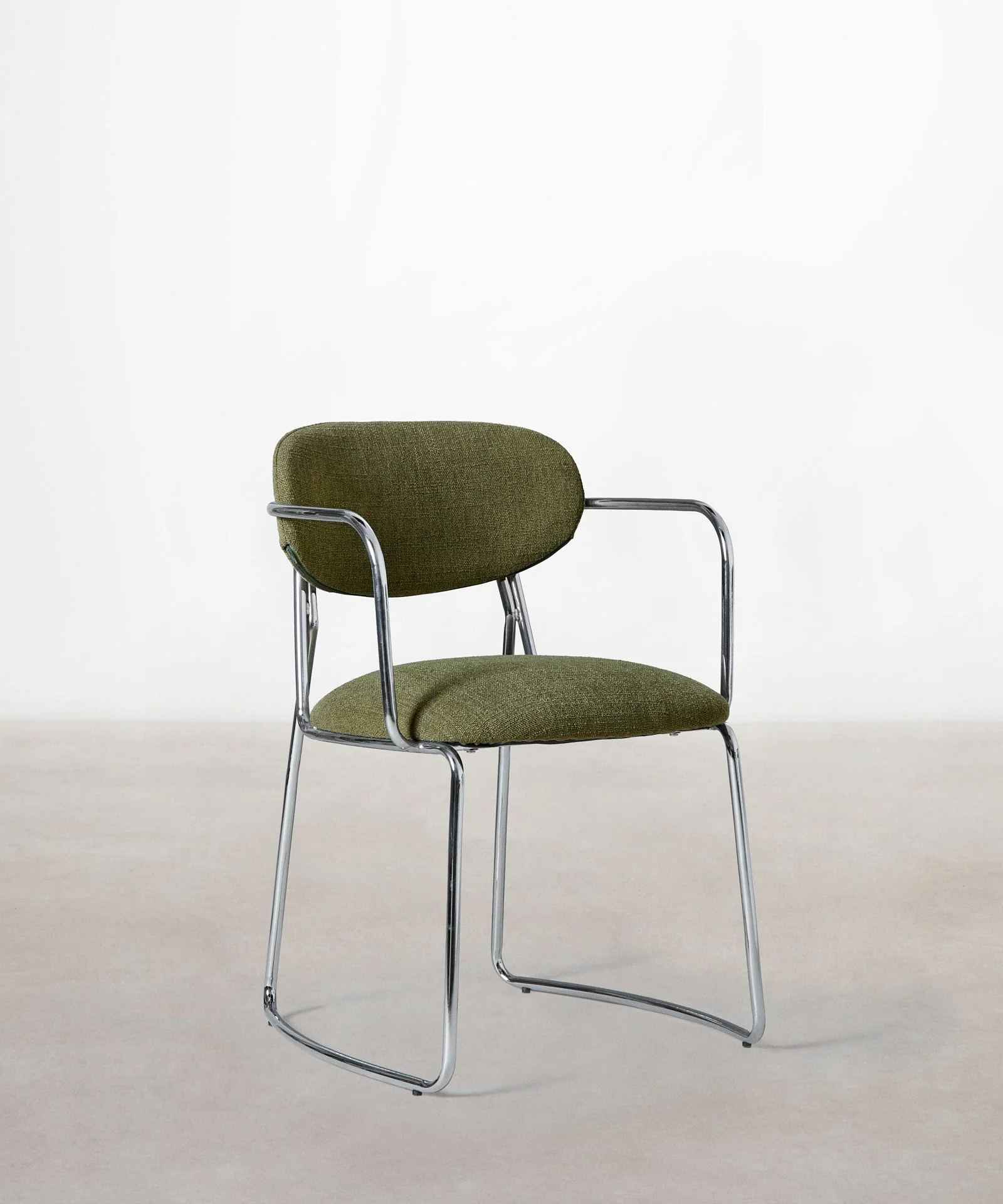 Silla de Comedor de Tela y Metal con Reposabrazos Moritz Arms - Image 5