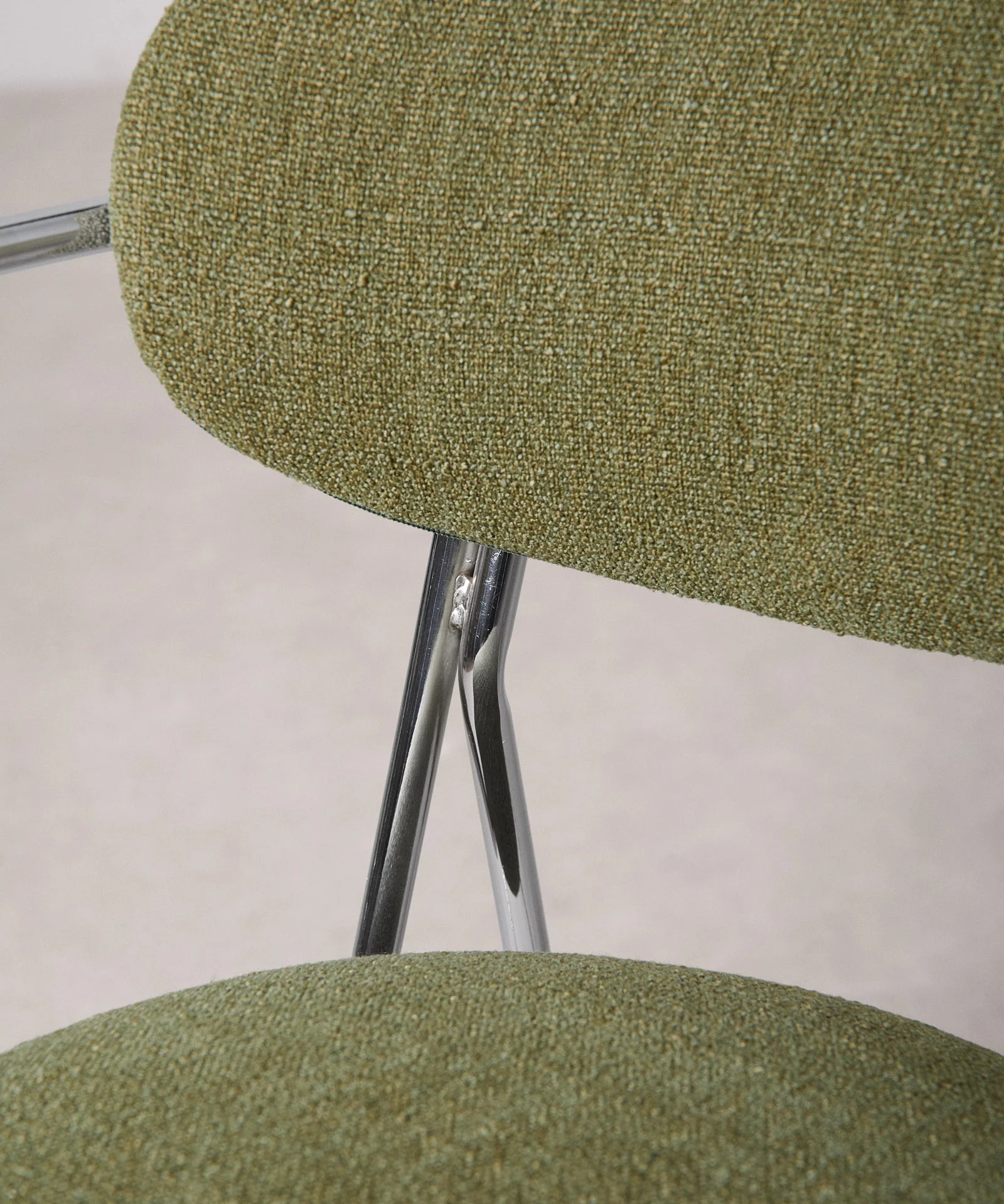 Silla de Comedor de Tela y Metal con Reposabrazos Moritz Arms - Image 8