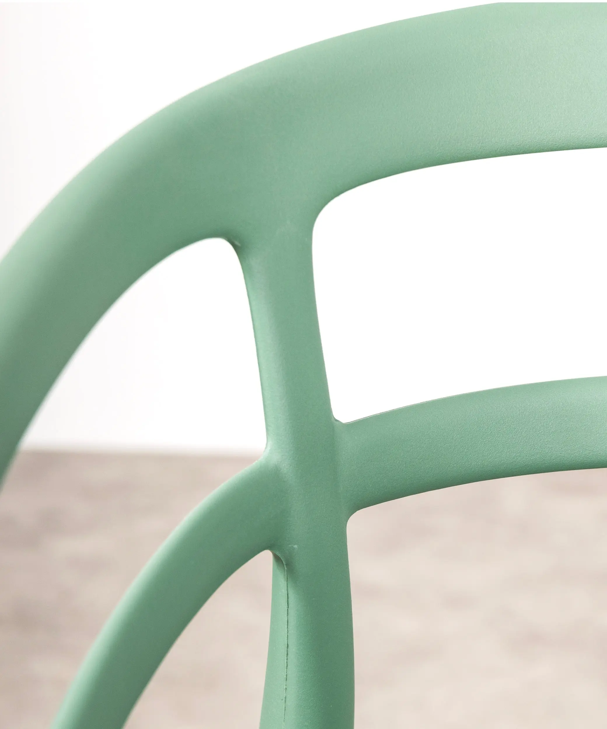 Silla de Polipropileno con Reposabrazos Nil - Image 14