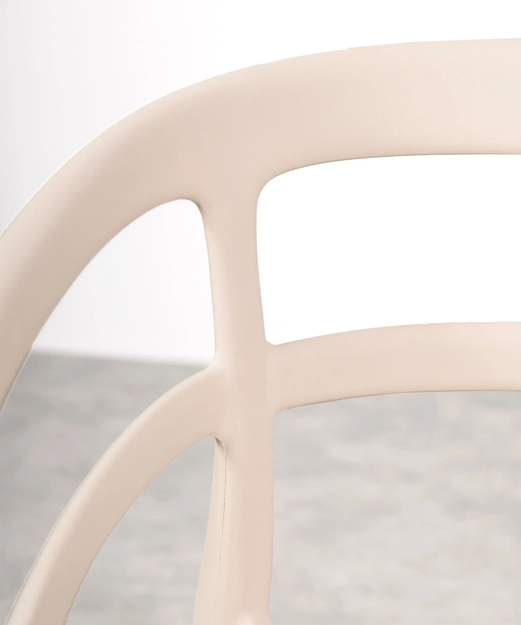 Silla de Polipropileno con Reposabrazos Nil - Image 22