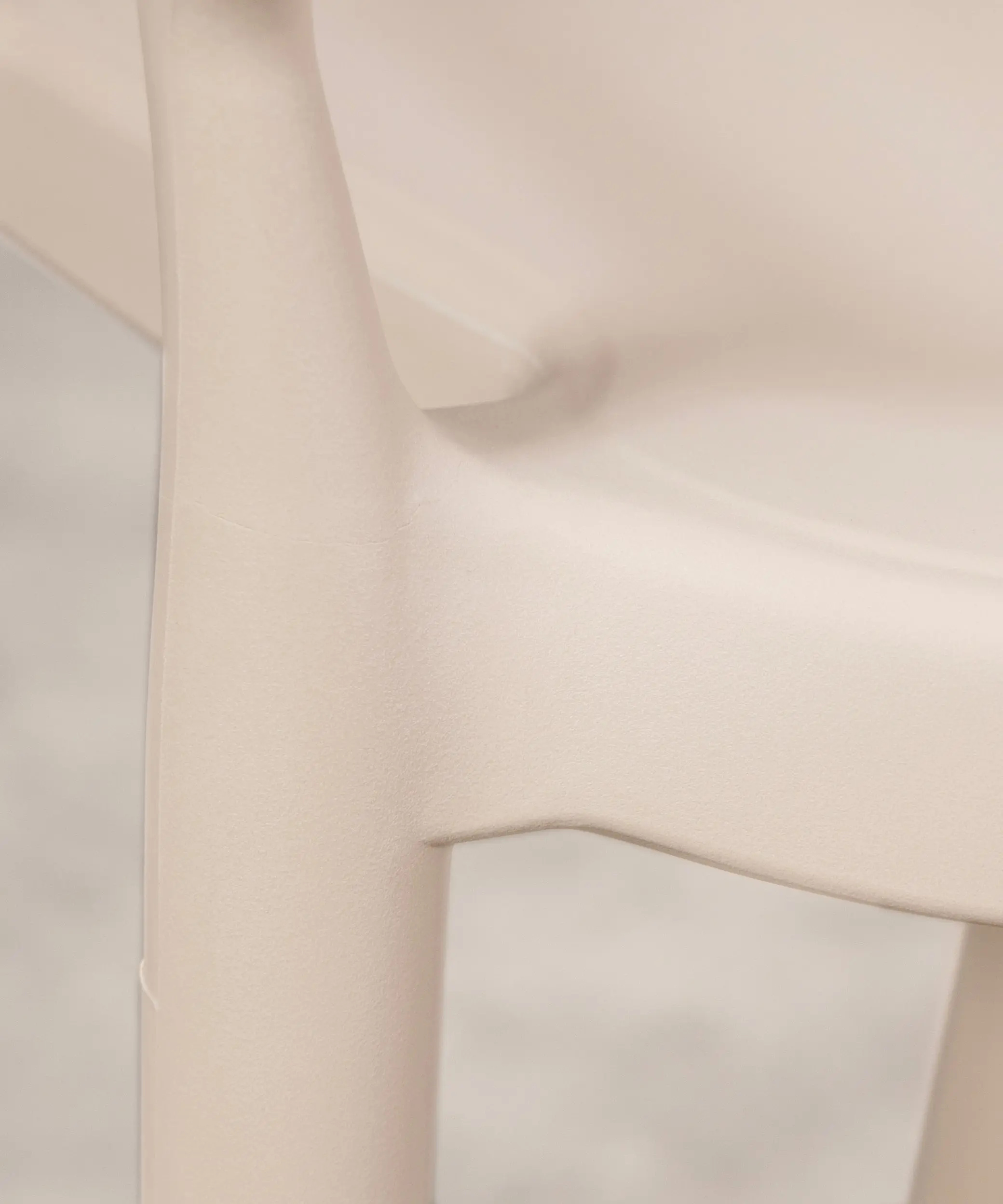 Silla de Polipropileno con Reposabrazos Nil - Image 23