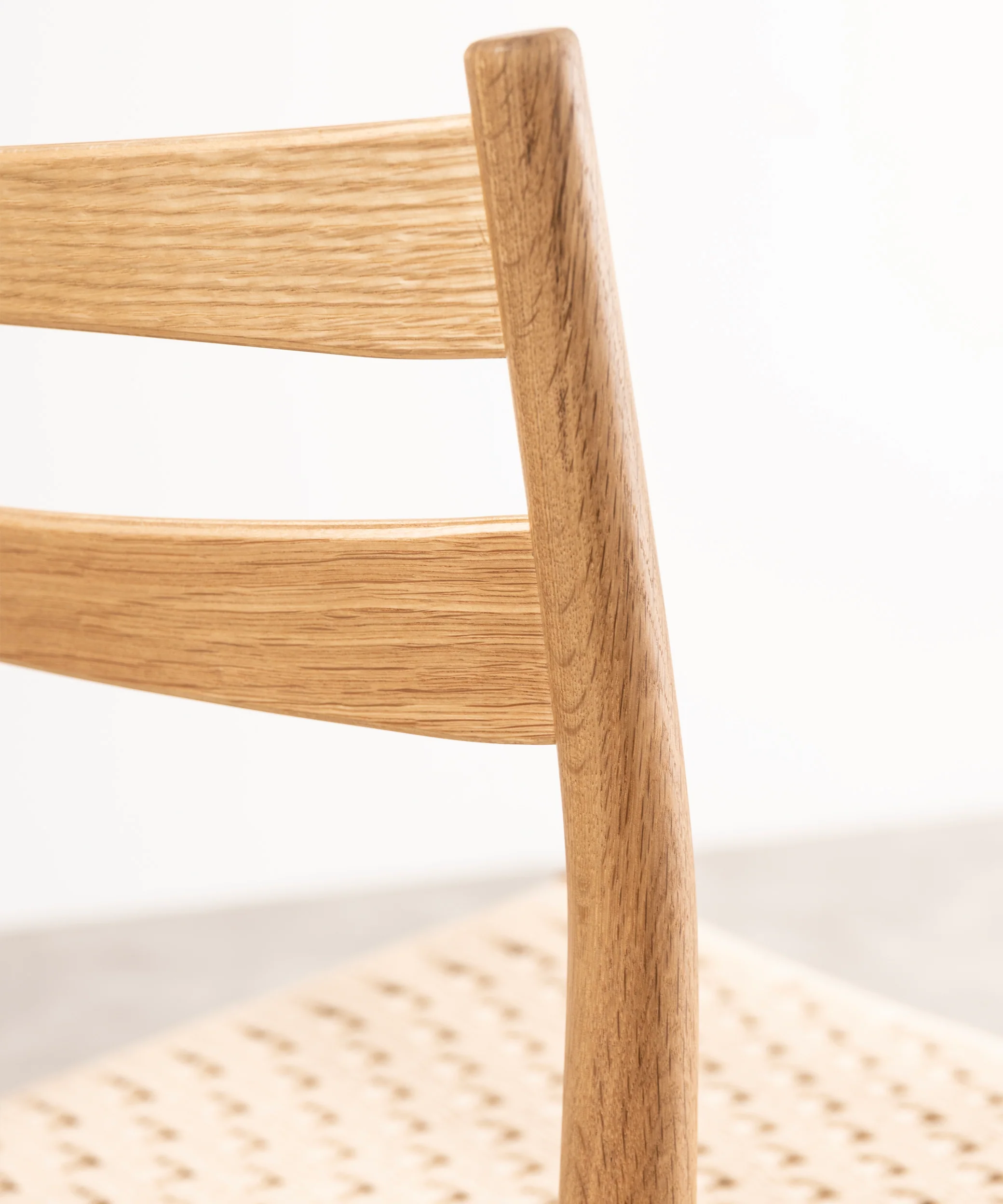 Silla de Comedor de Madera y Cuerda Trenzada Nona - Image 10